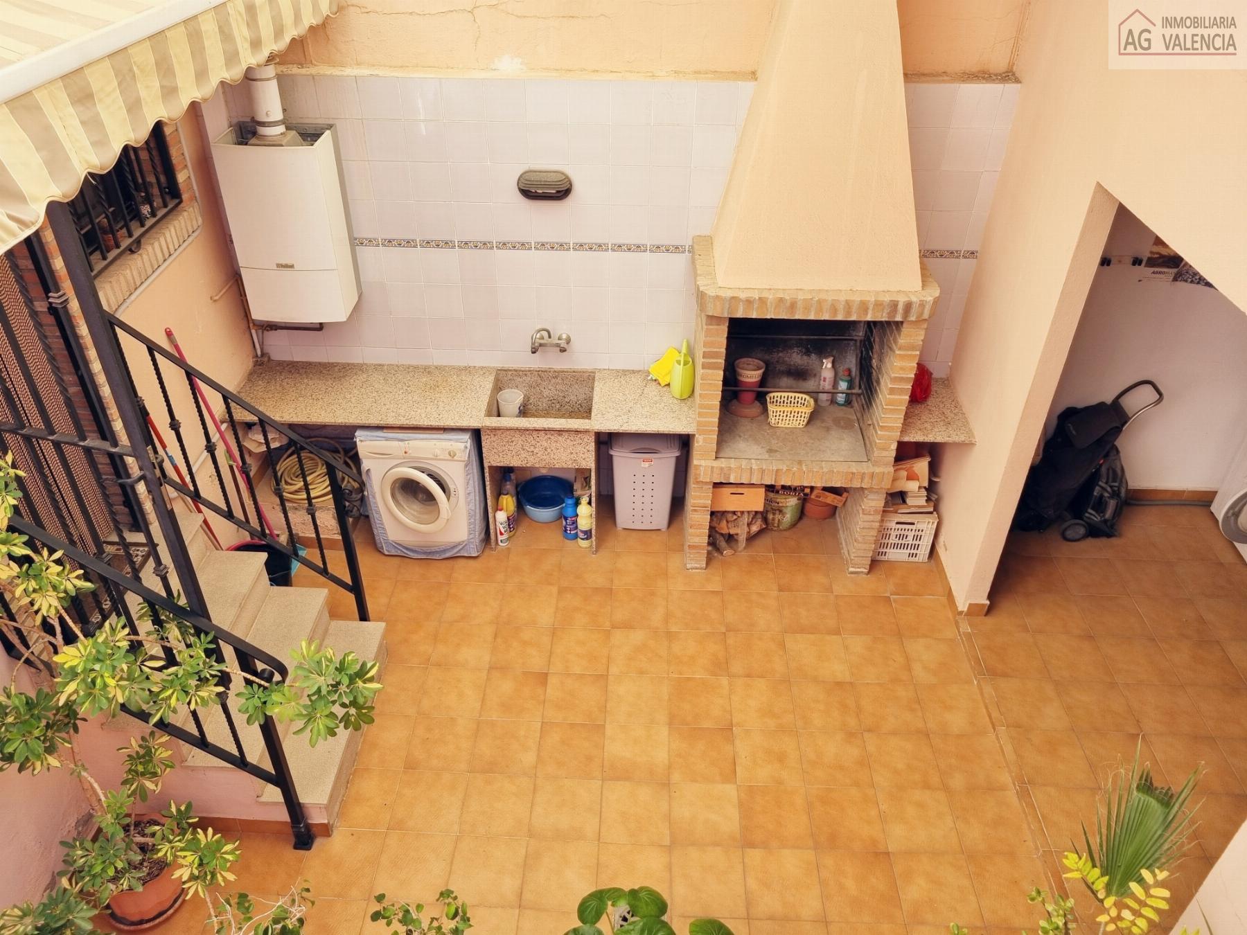 For sale of chalet in Puçol