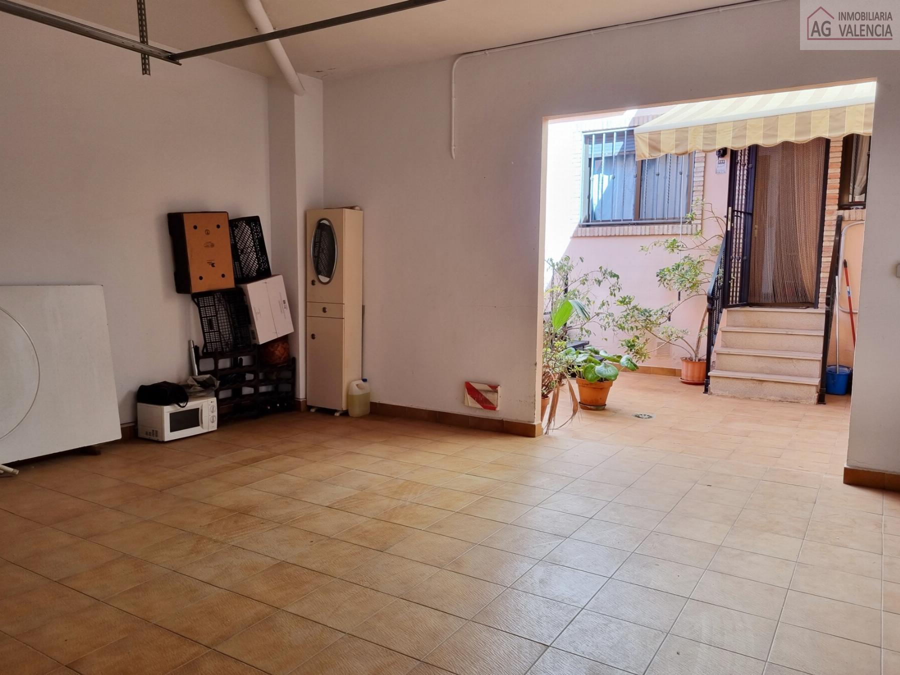 For sale of chalet in Puçol