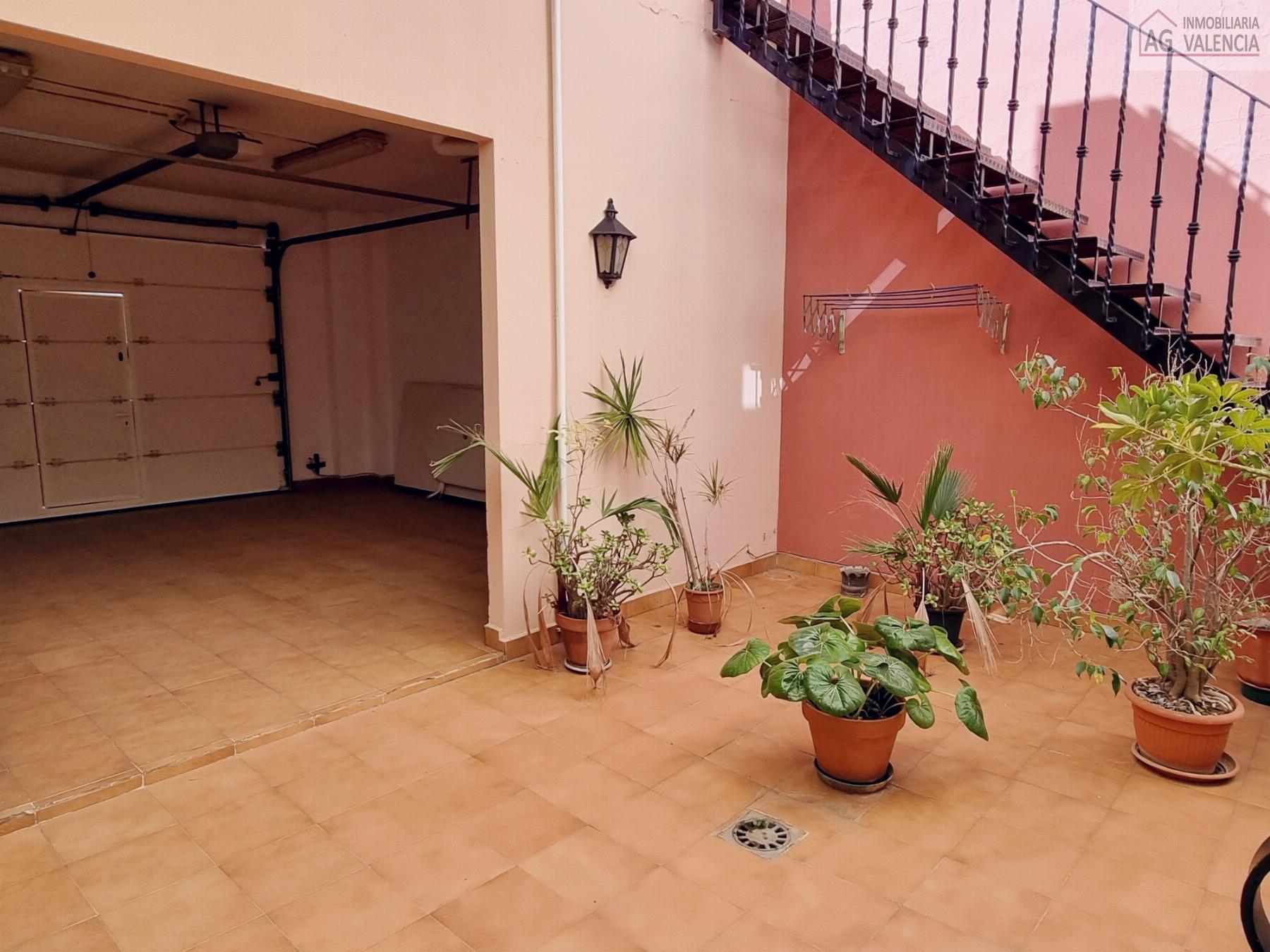 For sale of chalet in Puçol