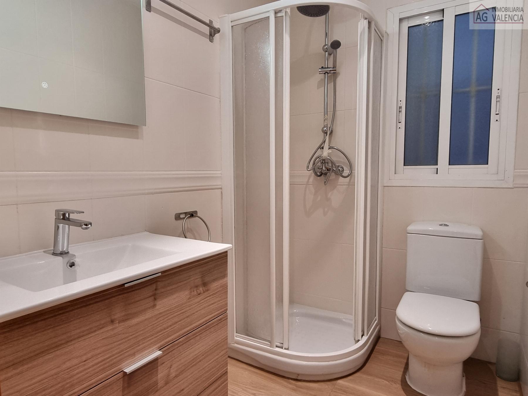 For rent of flat in Valencia