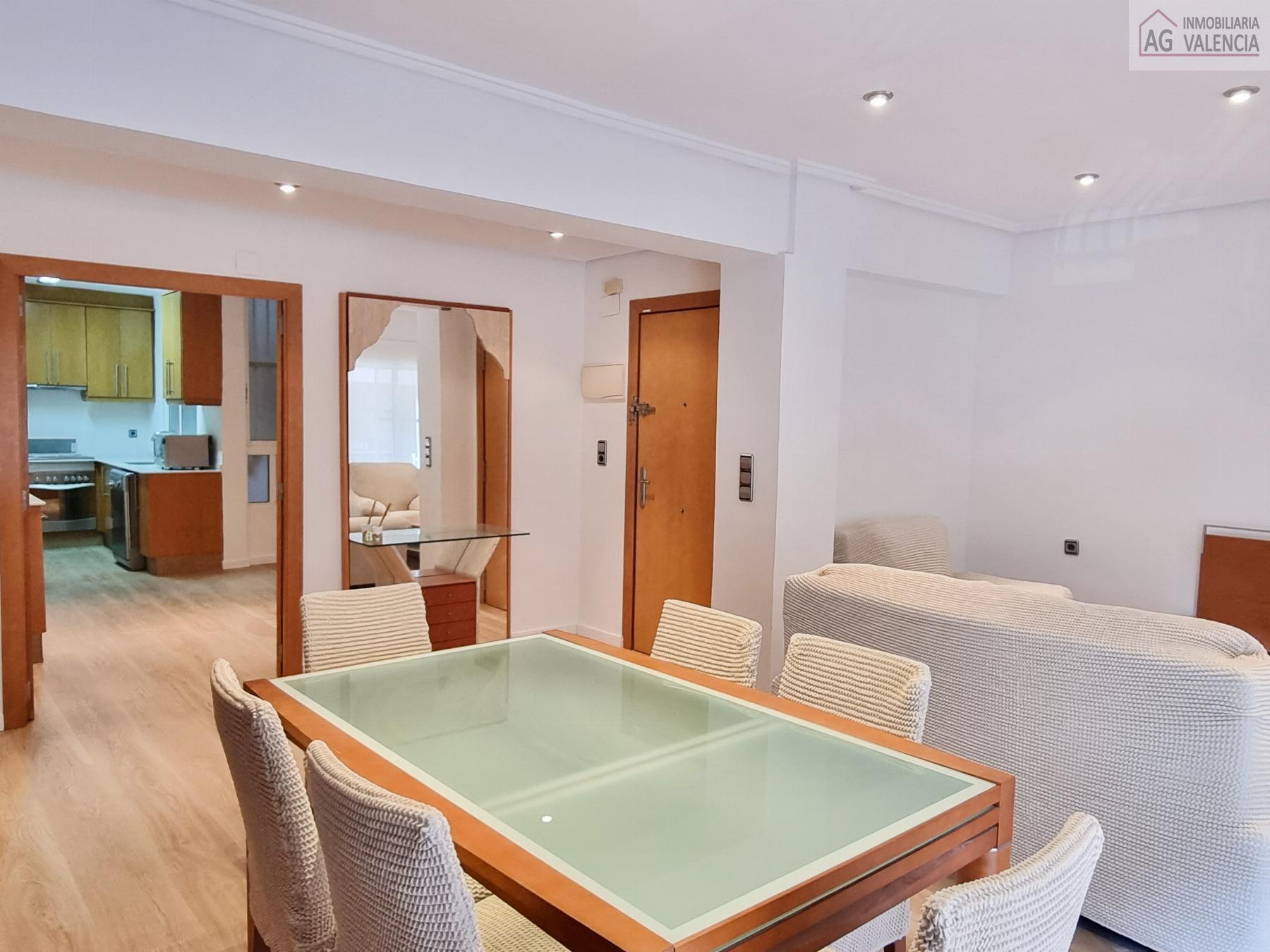 For rent of flat in Valencia