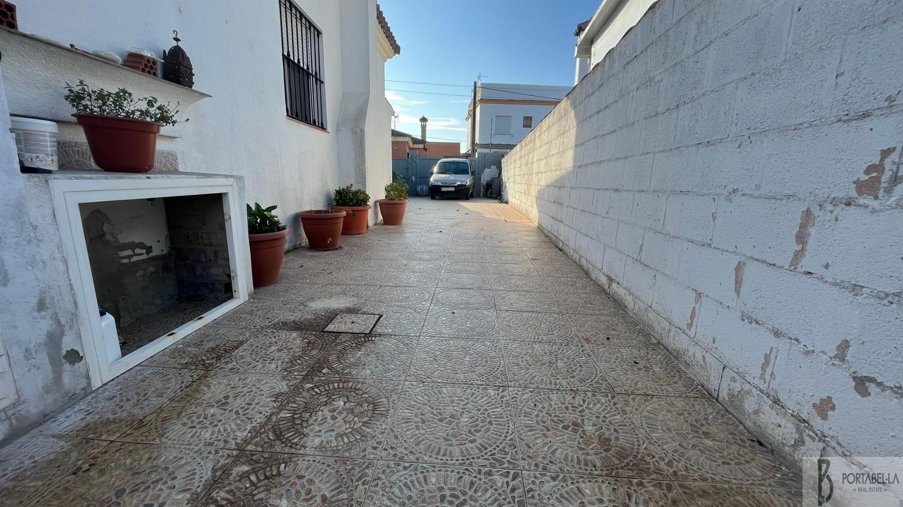 For sale of house in El Puerto de Santa María