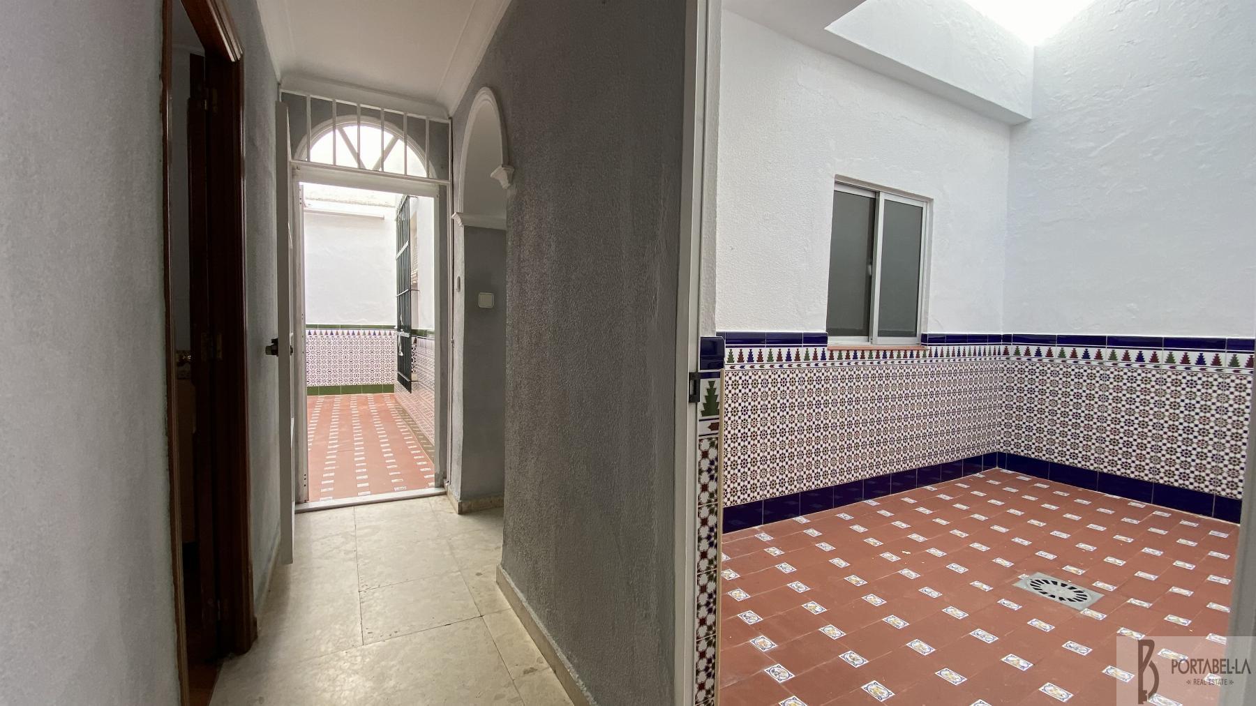 For sale of house in El Puerto de Santa María