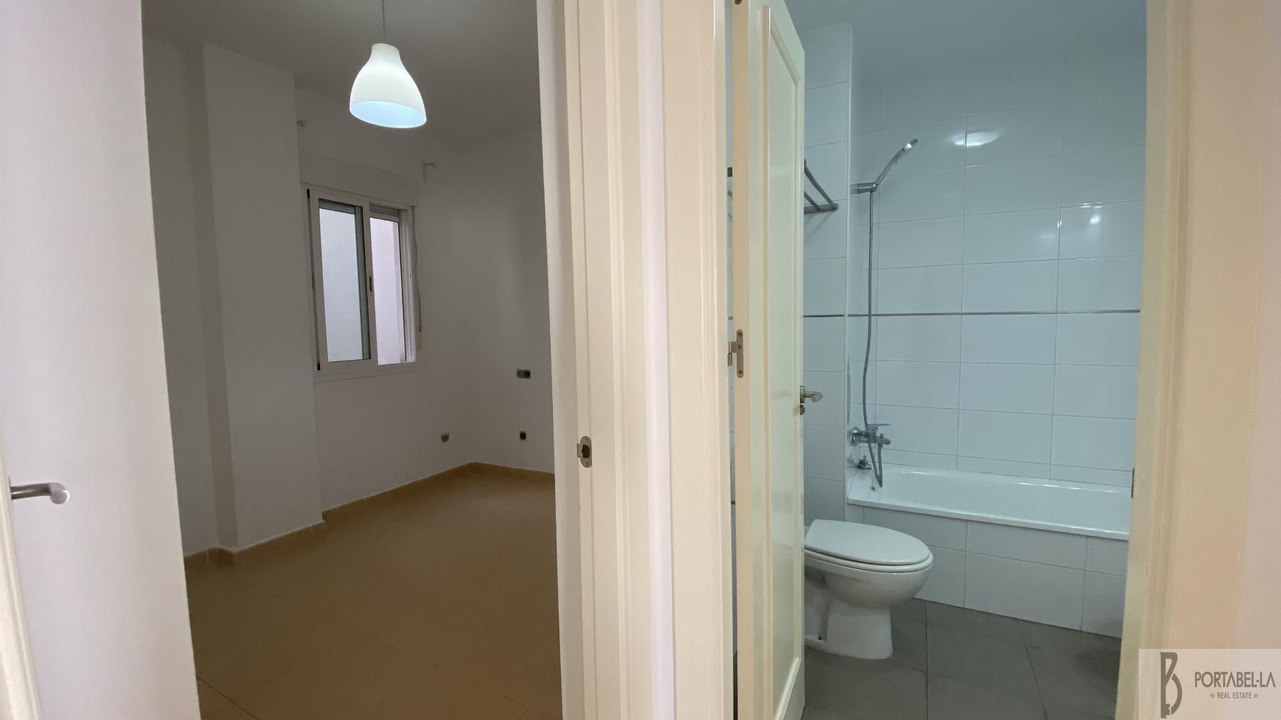 For sale of flat in El Puerto de Santa María
