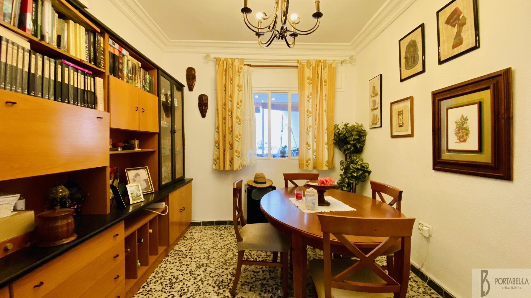 For sale of house in El Puerto de Santa María