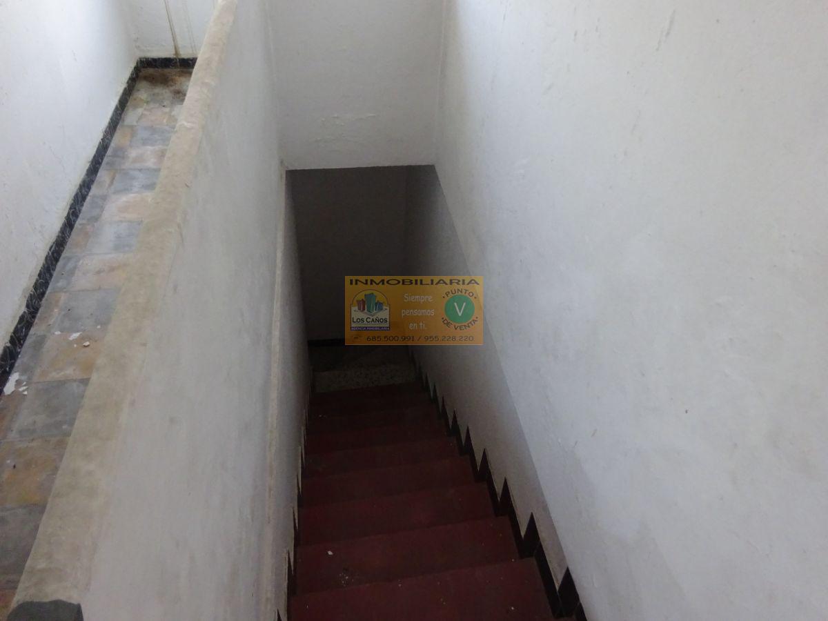 For sale of house in Sevilla