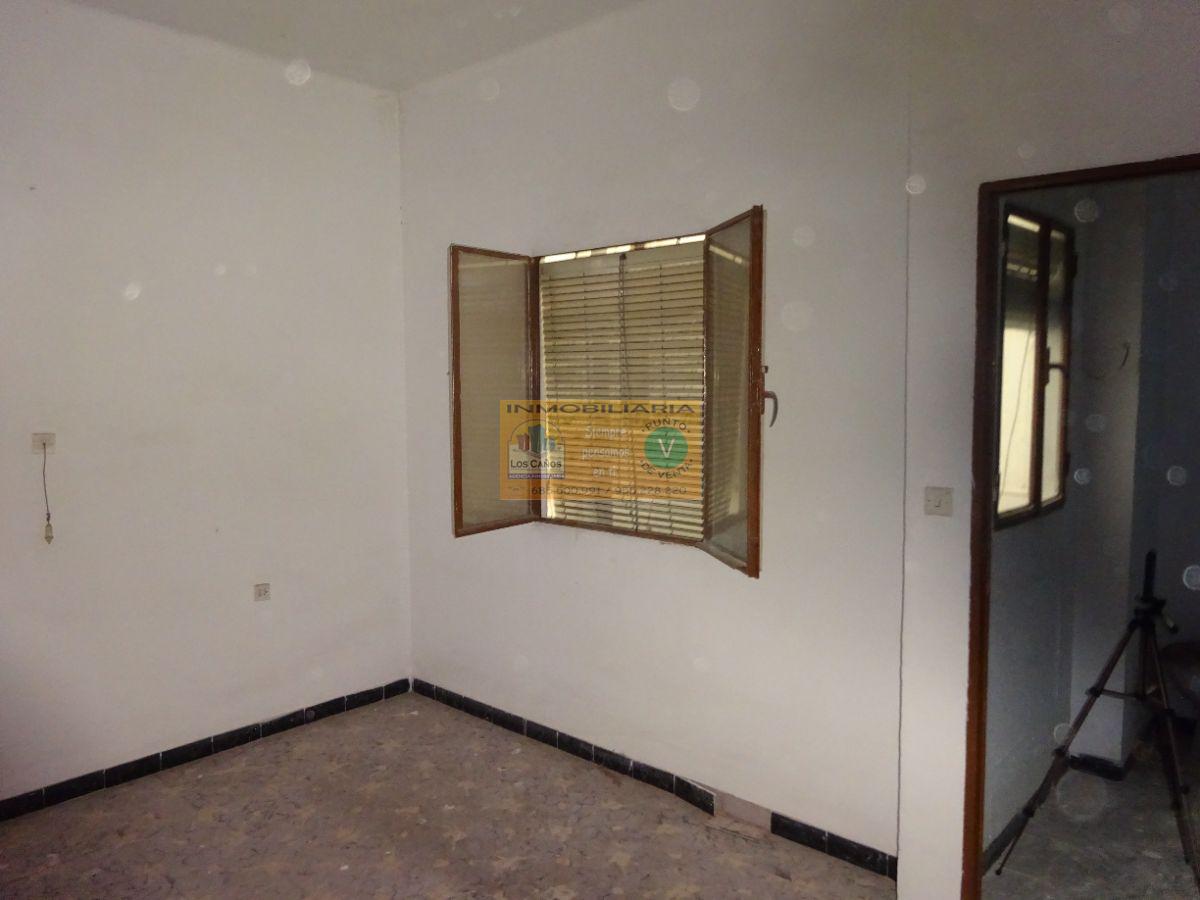 For sale of house in Sevilla