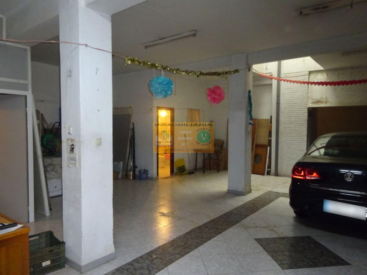 For sale of house in Sevilla