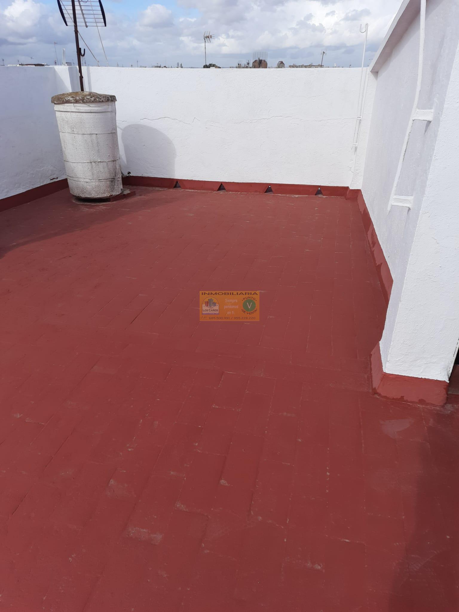 For sale of house in Sevilla