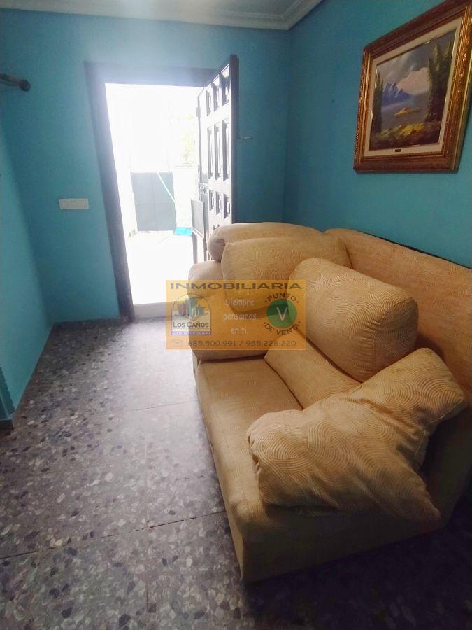 For sale of house in Sevilla