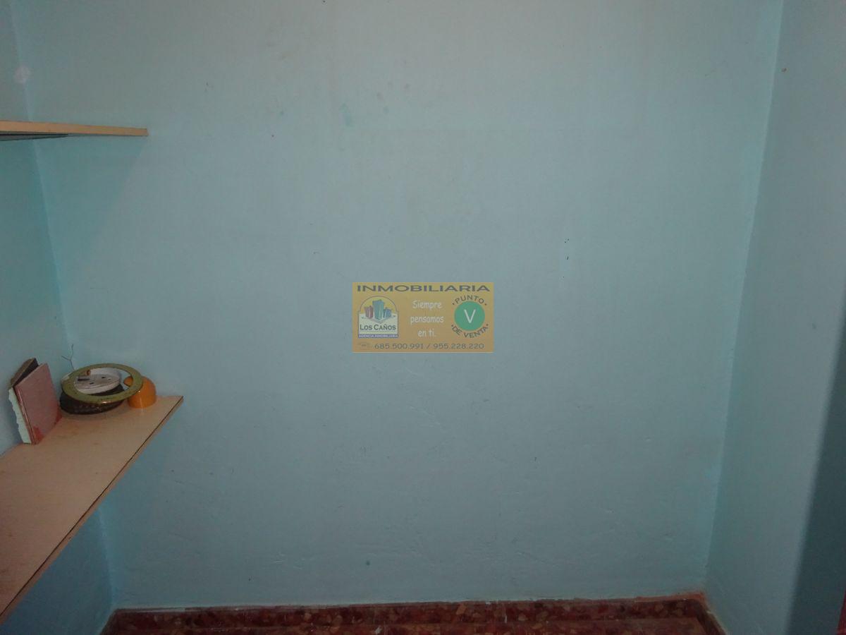 For sale of house in Sevilla