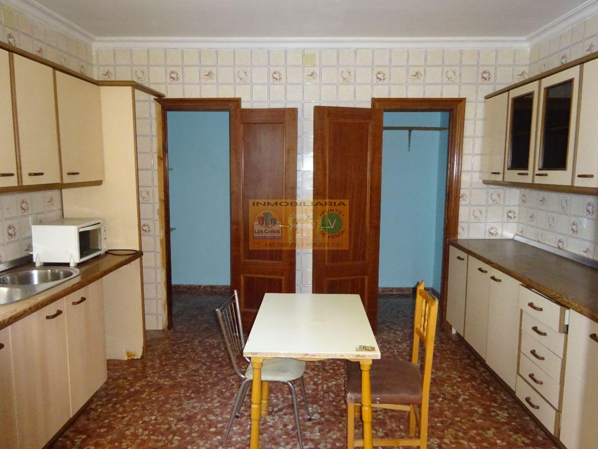 For sale of house in Sevilla