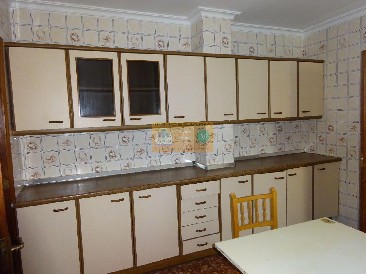 For sale of house in Sevilla