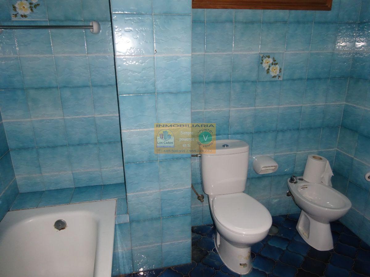 For sale of house in Sevilla
