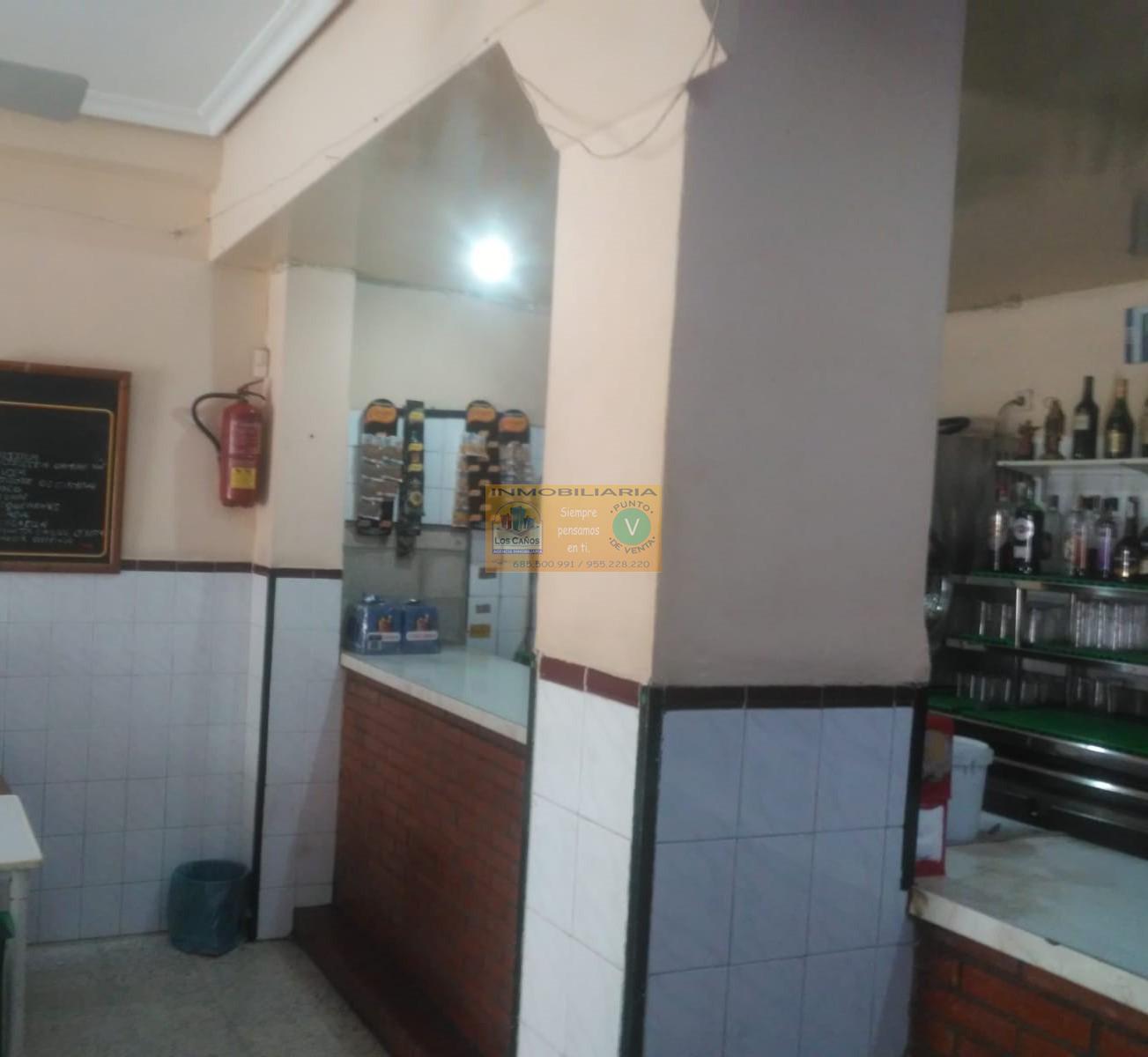 For sale of commercial in Sevilla