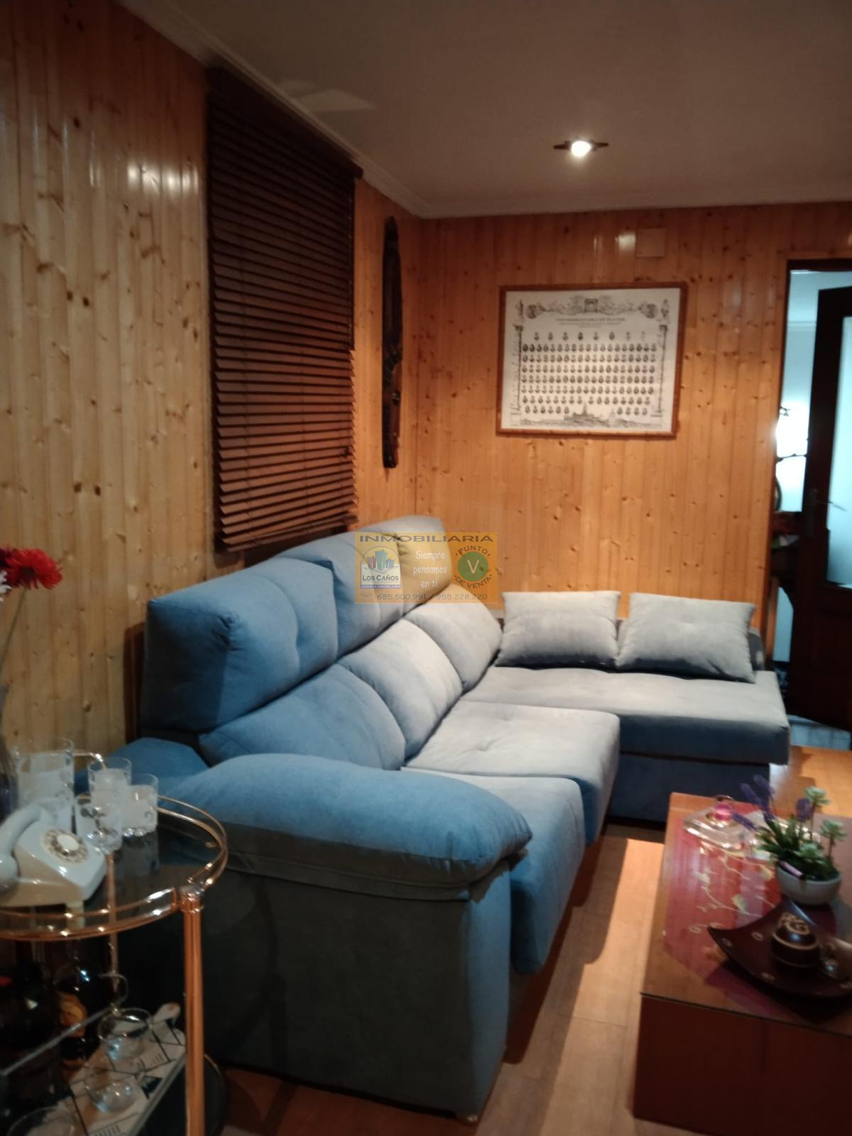 For sale of house in Sevilla
