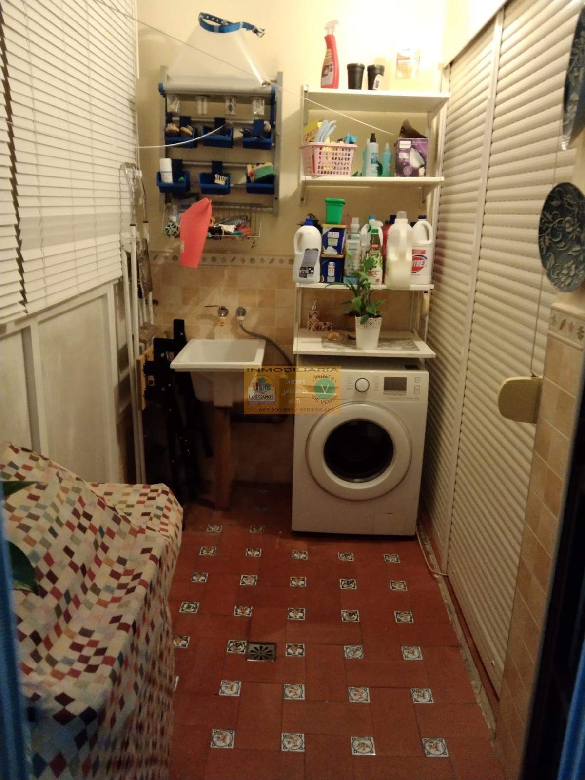 For sale of house in Sevilla