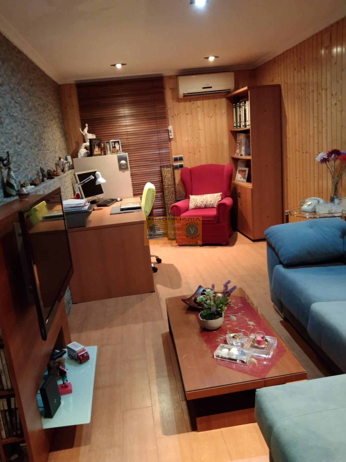 For sale of house in Sevilla