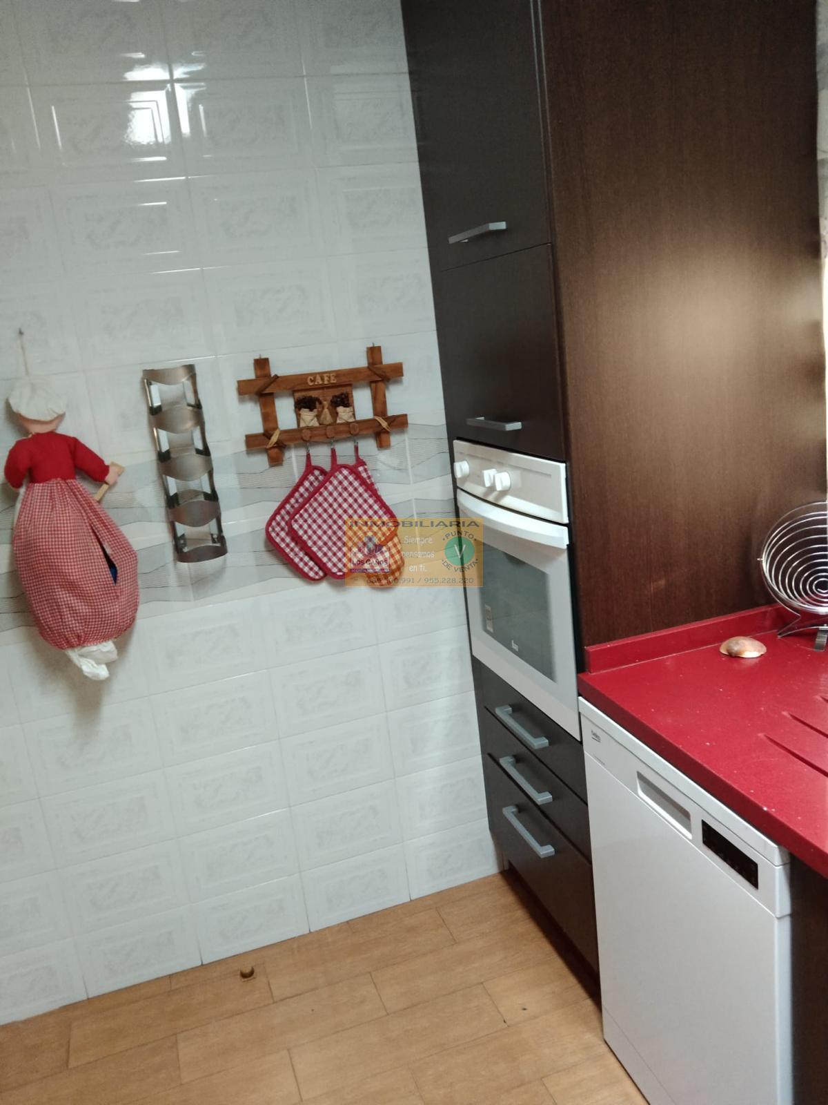 For sale of house in Sevilla