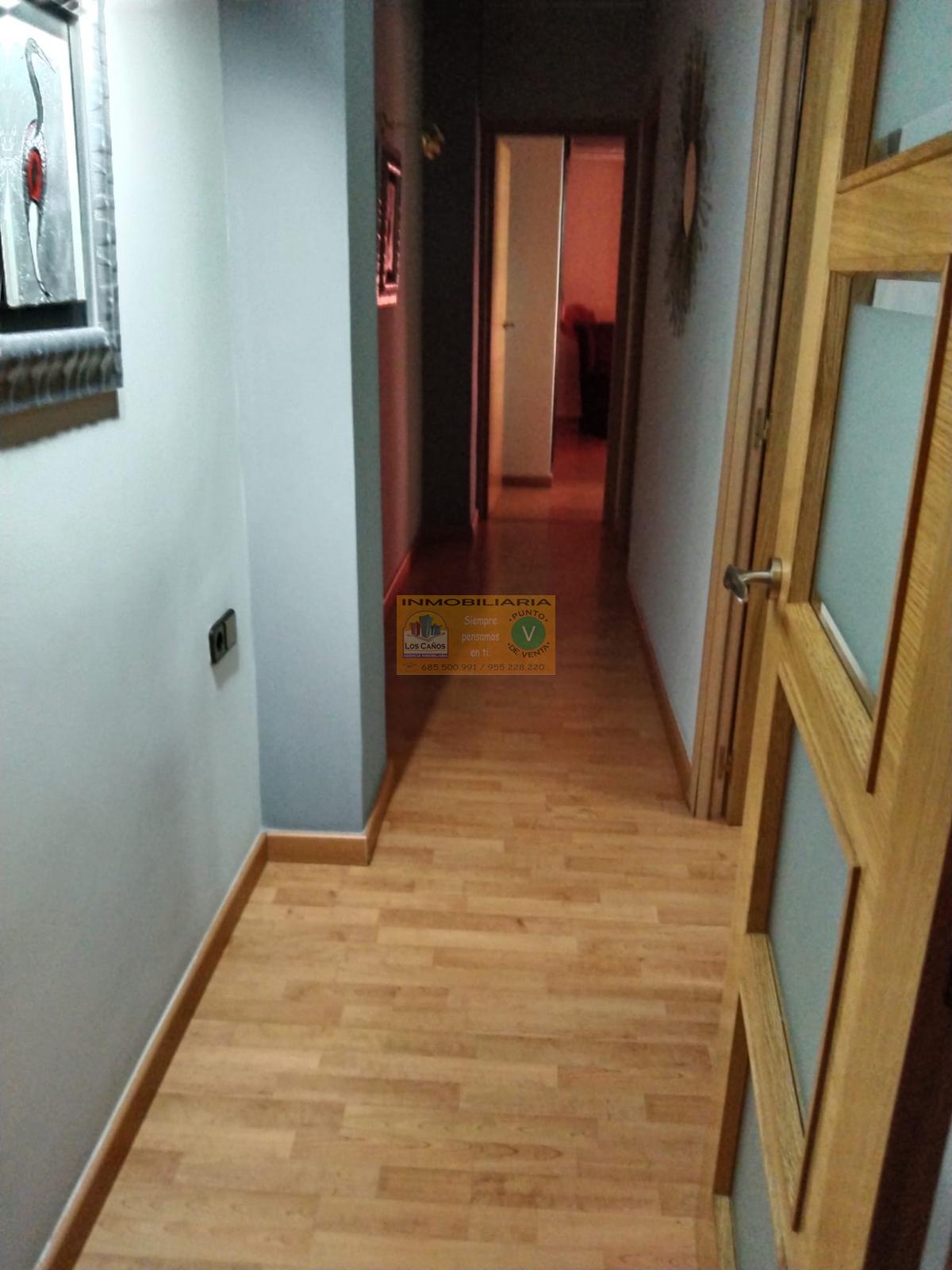 For sale of house in Sevilla