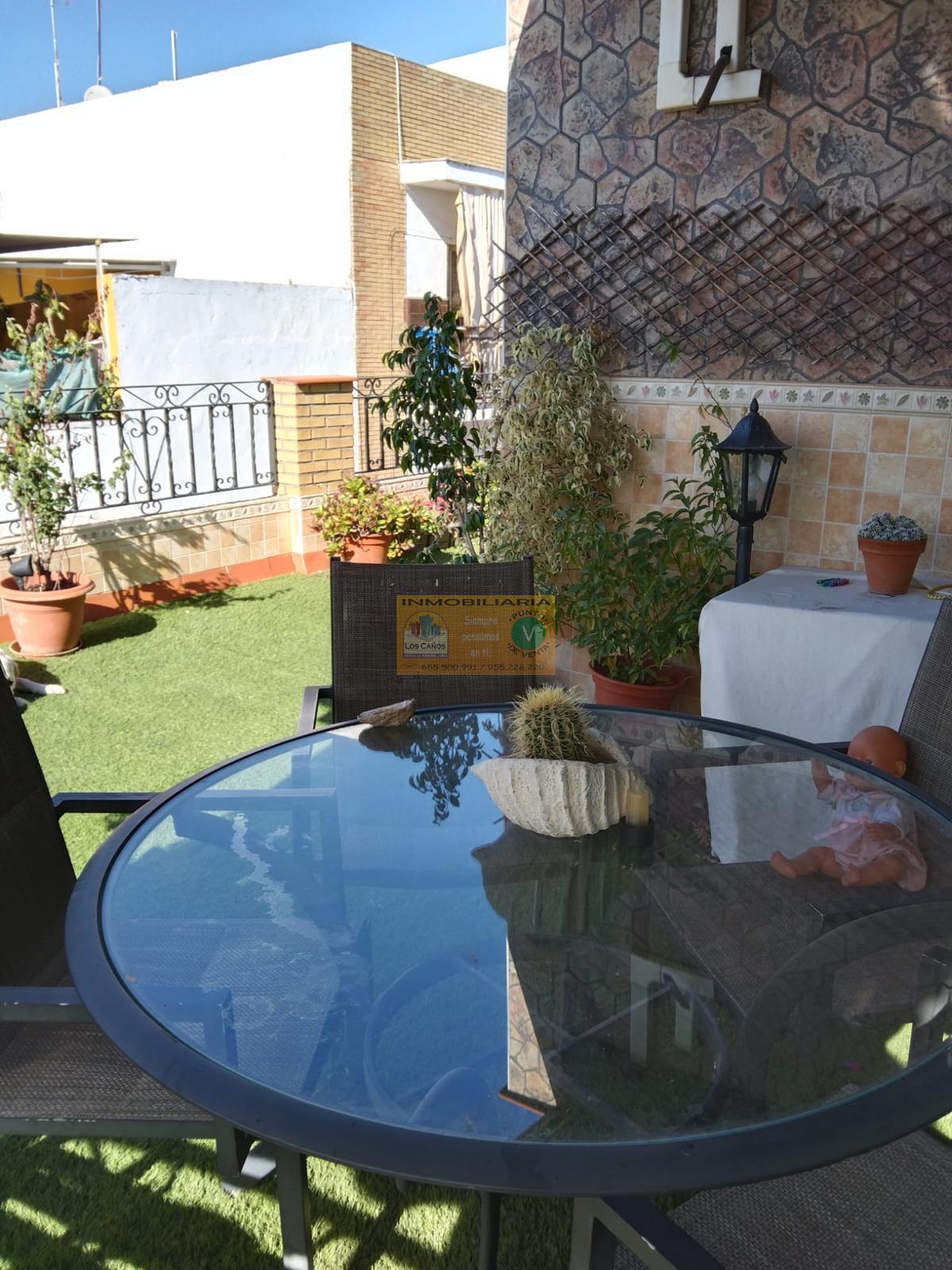 For sale of house in Sevilla