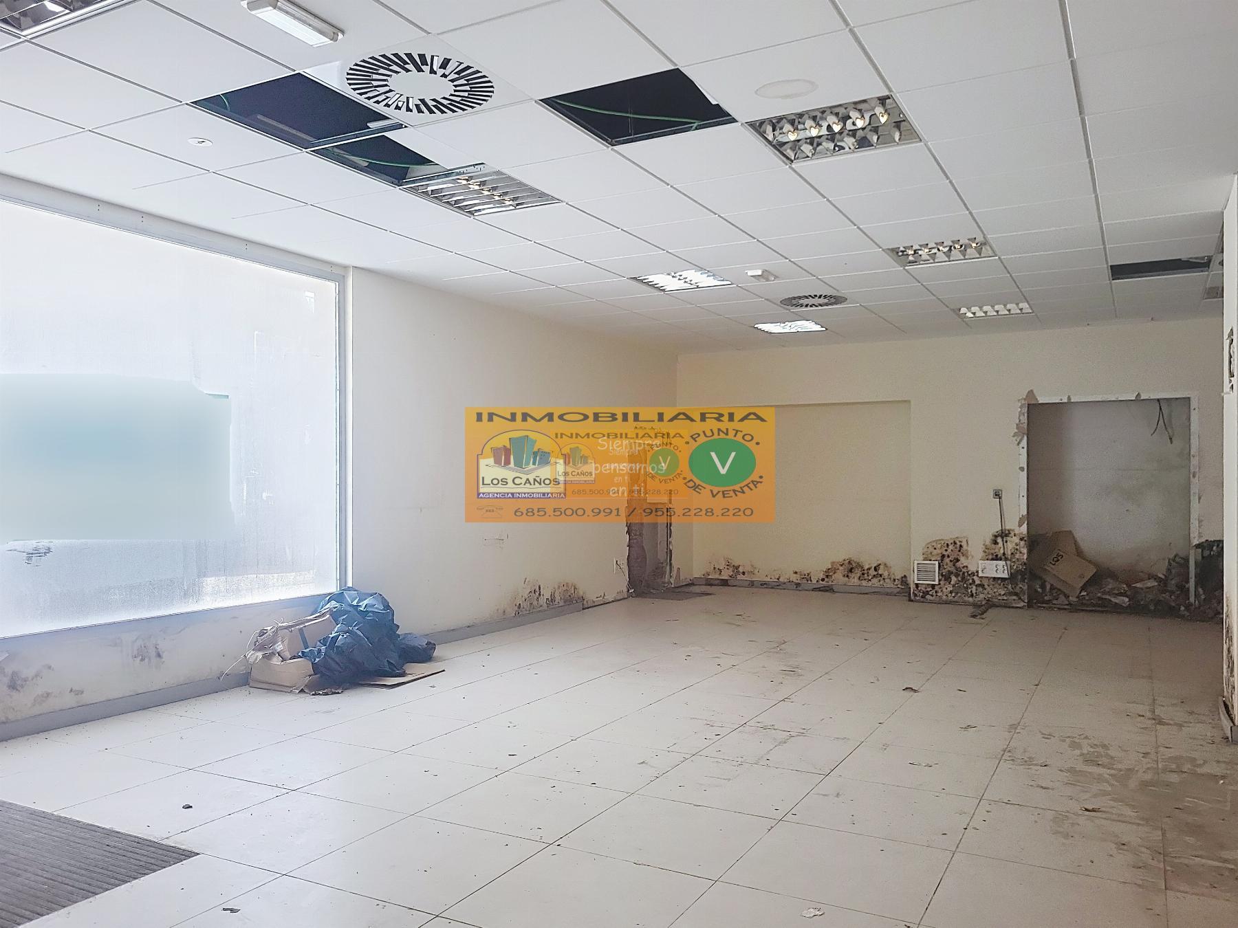 For sale of commercial in Sevilla