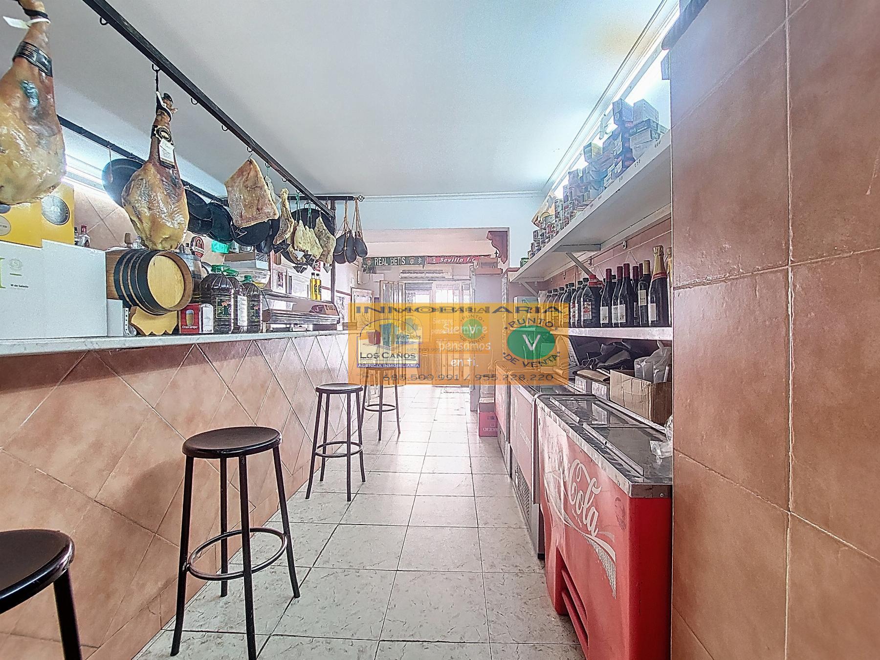 For sale of house in Sevilla
