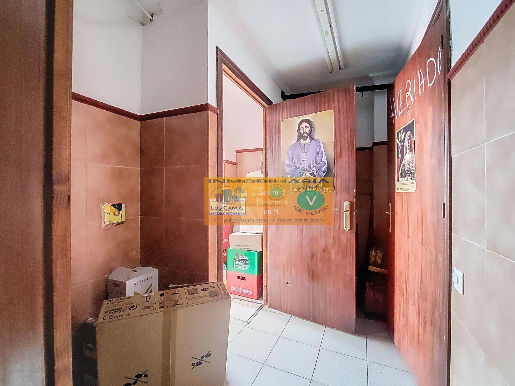For sale of house in Sevilla