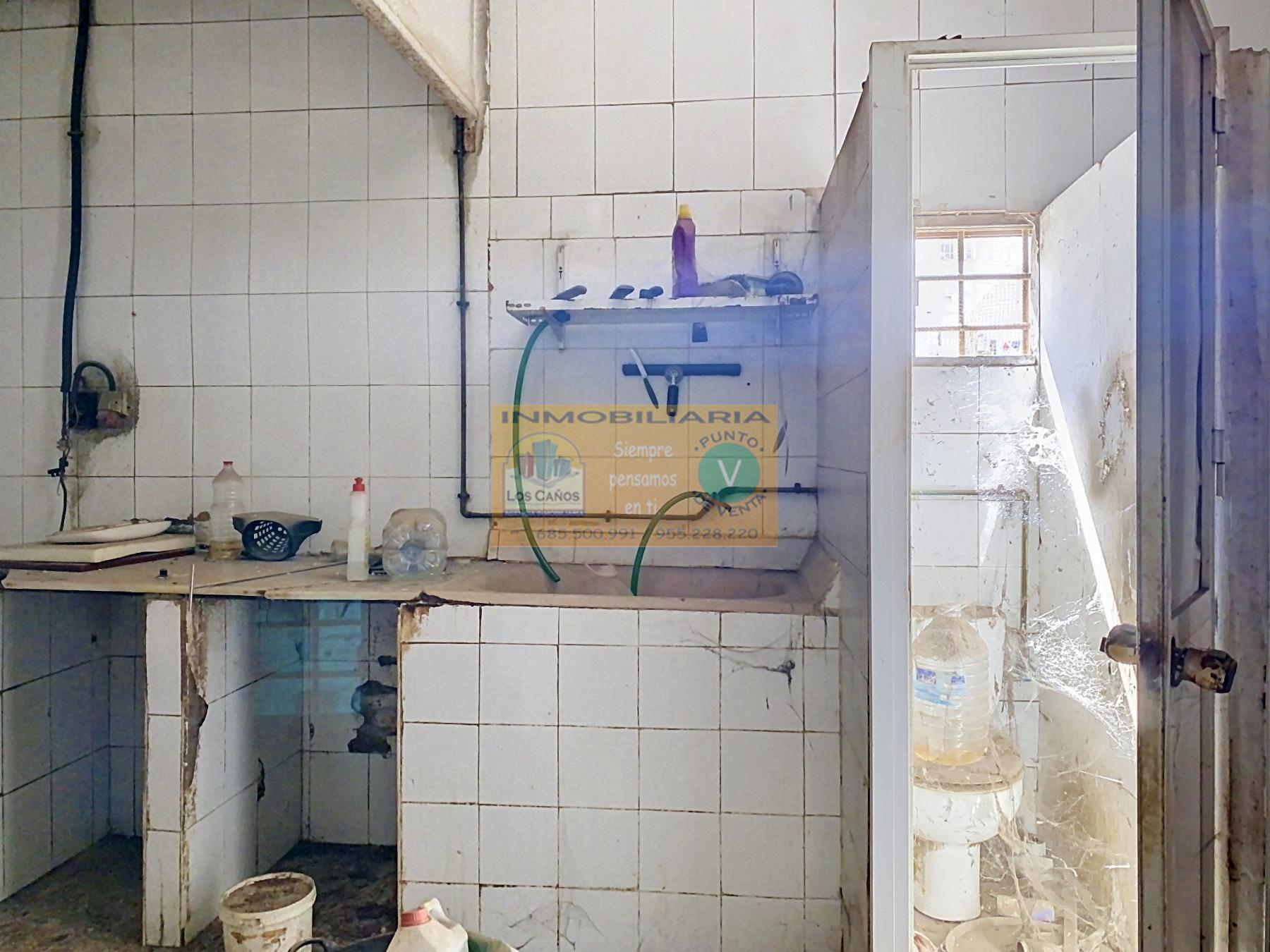 Venta de local en Sevilla