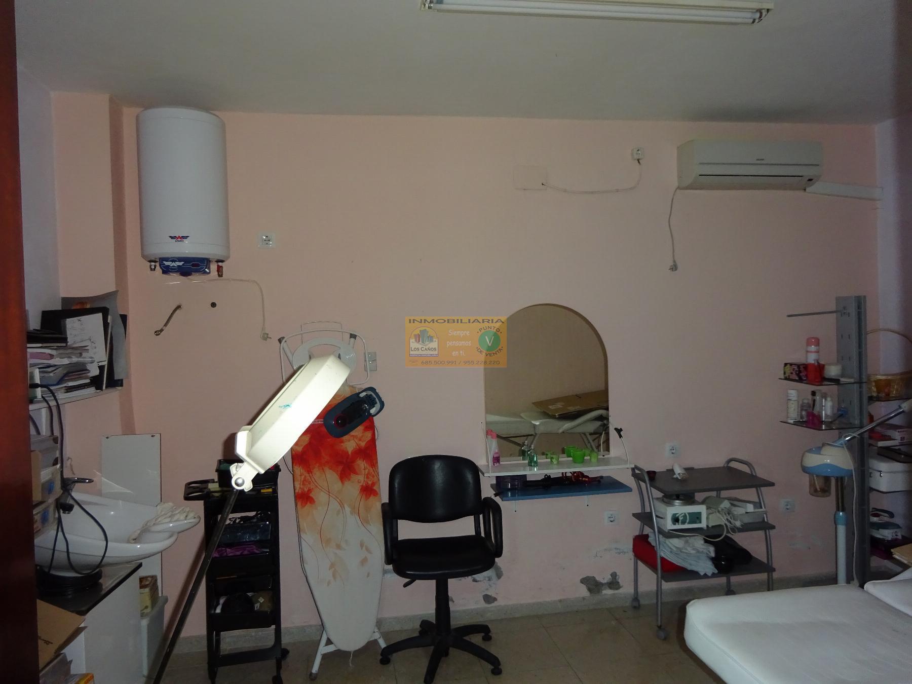 For sale of house in Sevilla