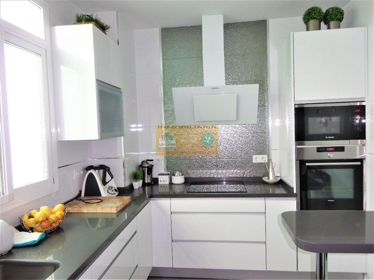 For sale of house in Sevilla