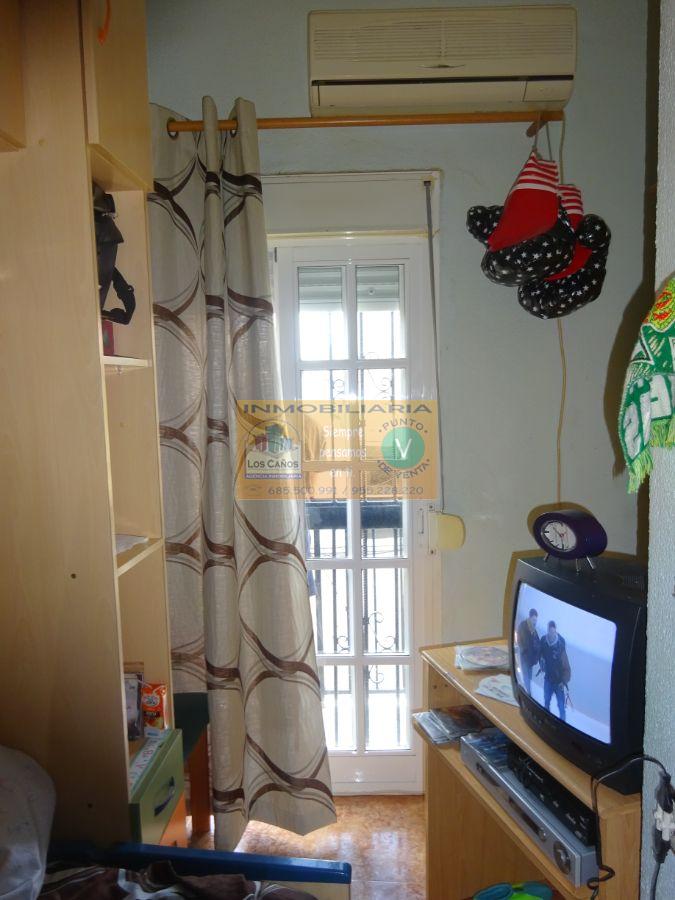 For sale of flat in Sevilla