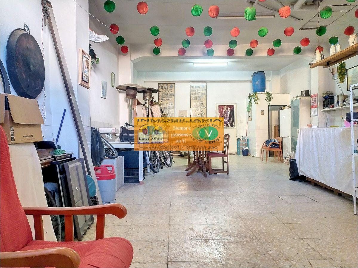 For sale of house in Sevilla