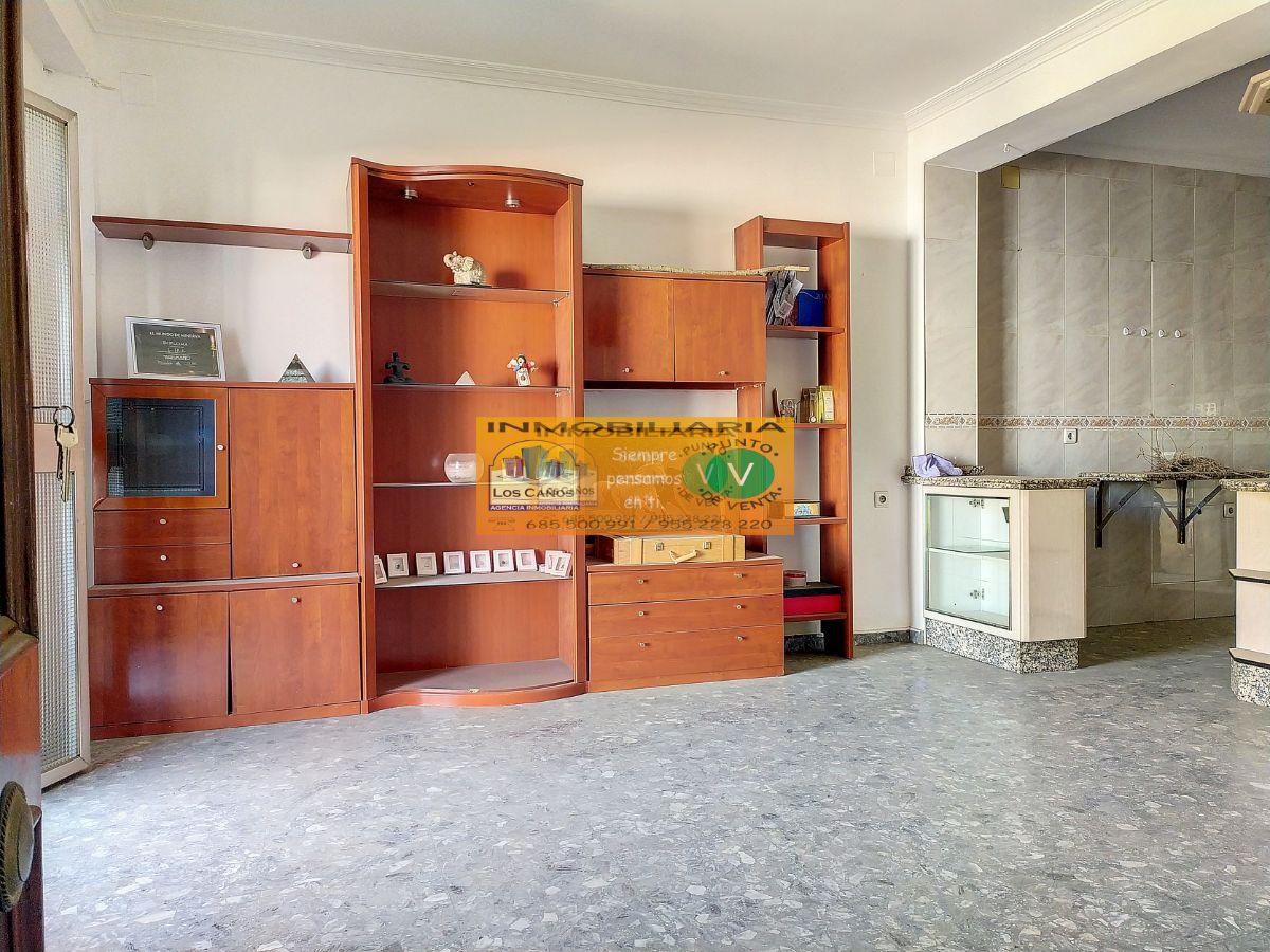 For sale of house in Sevilla