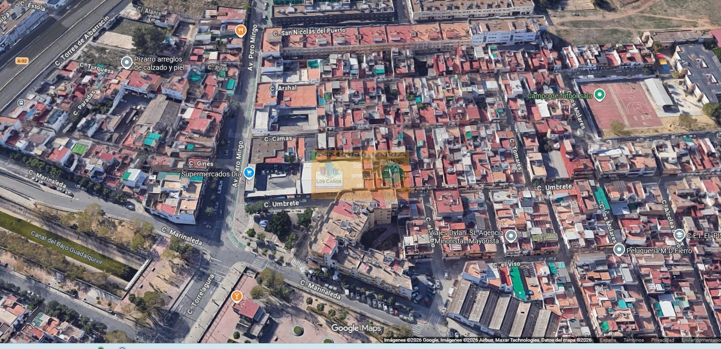 For sale of land in Sevilla
