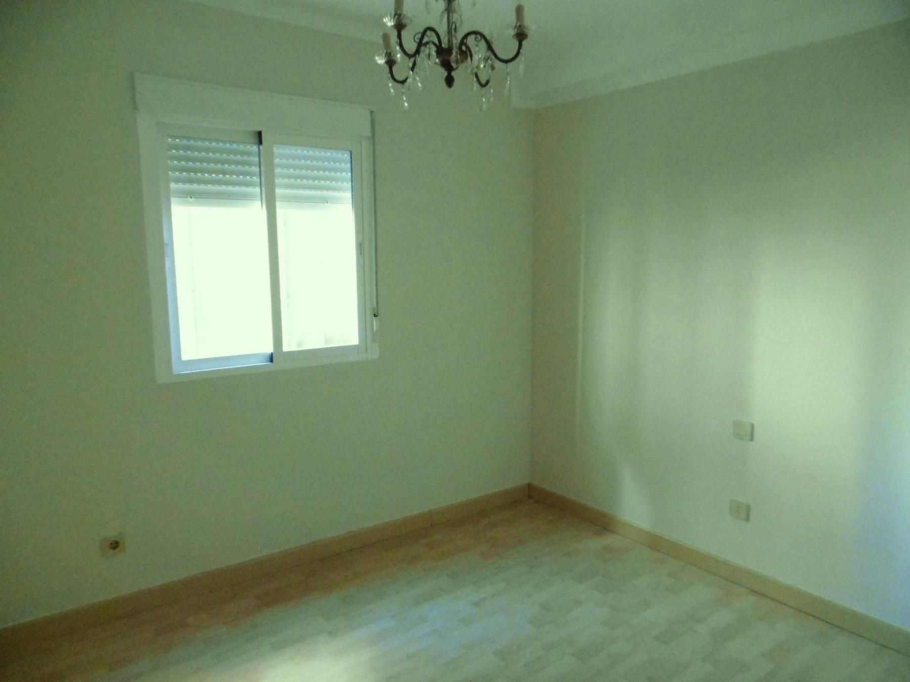 For rent of flat in Puerto Real