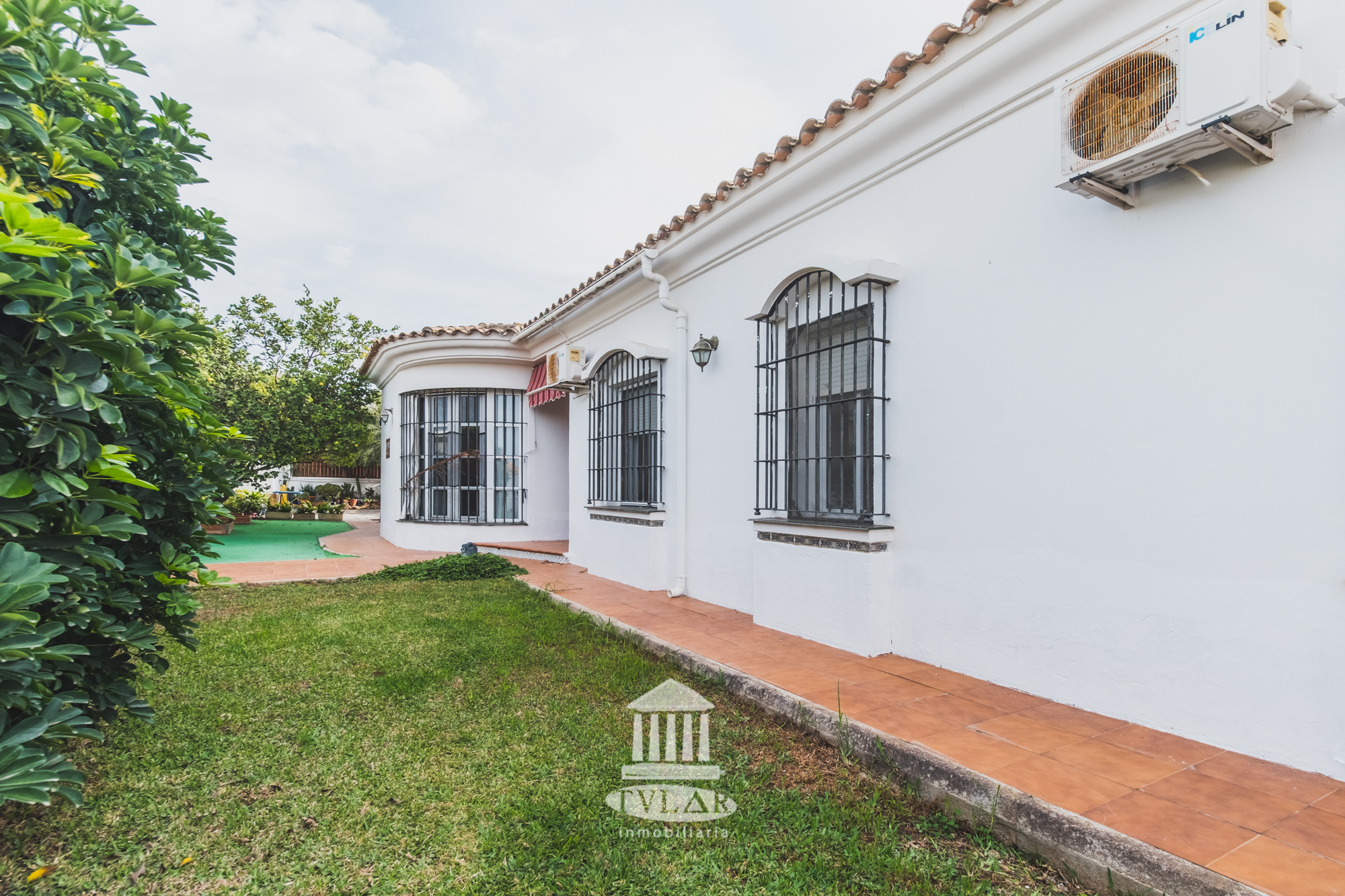 For sale of chalet in El Puerto de Santa María