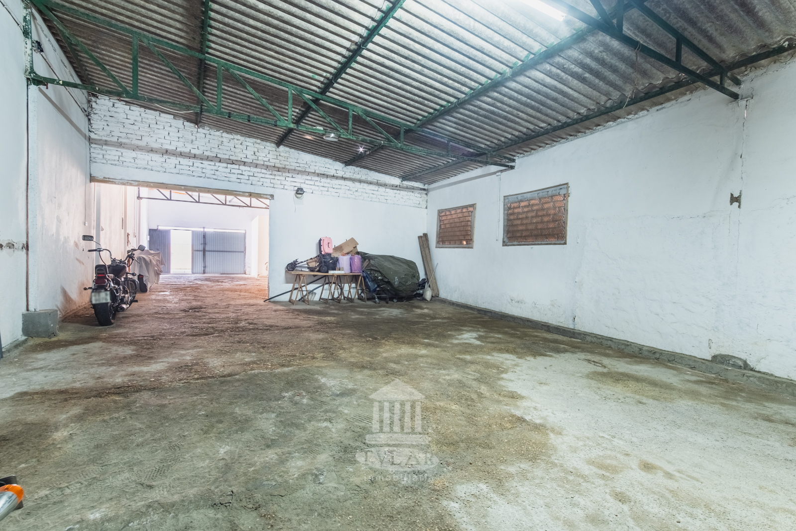 For sale of industrial plant/warehouse in El Puerto de Santa María