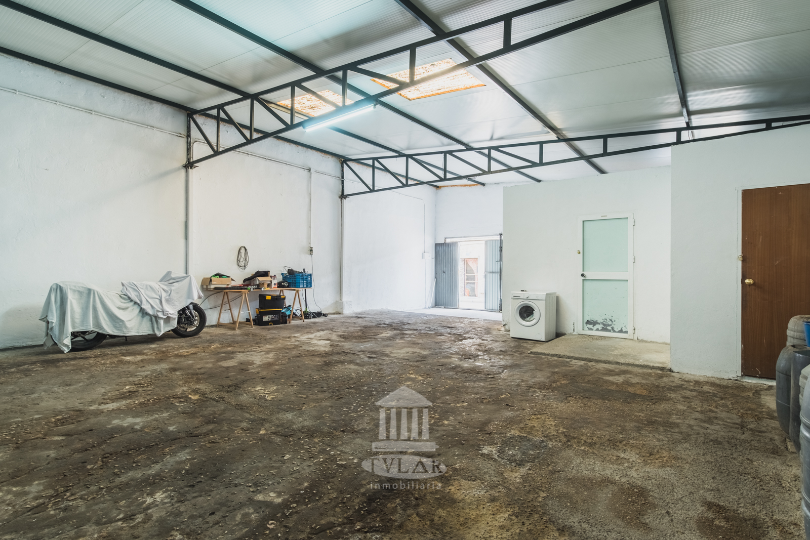 For sale of industrial plant/warehouse in El Puerto de Santa María