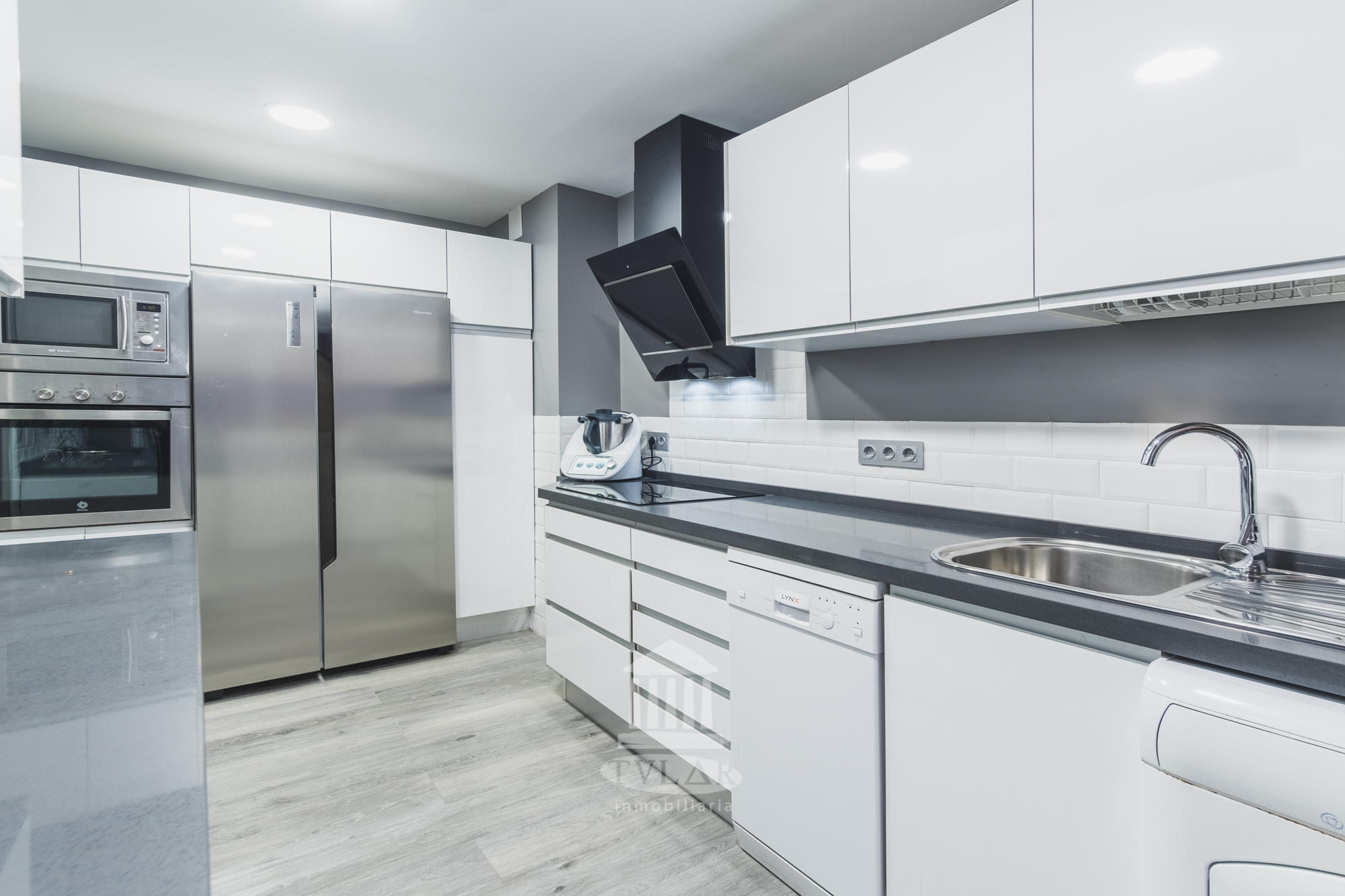 For sale of flat in El Puerto de Santa María