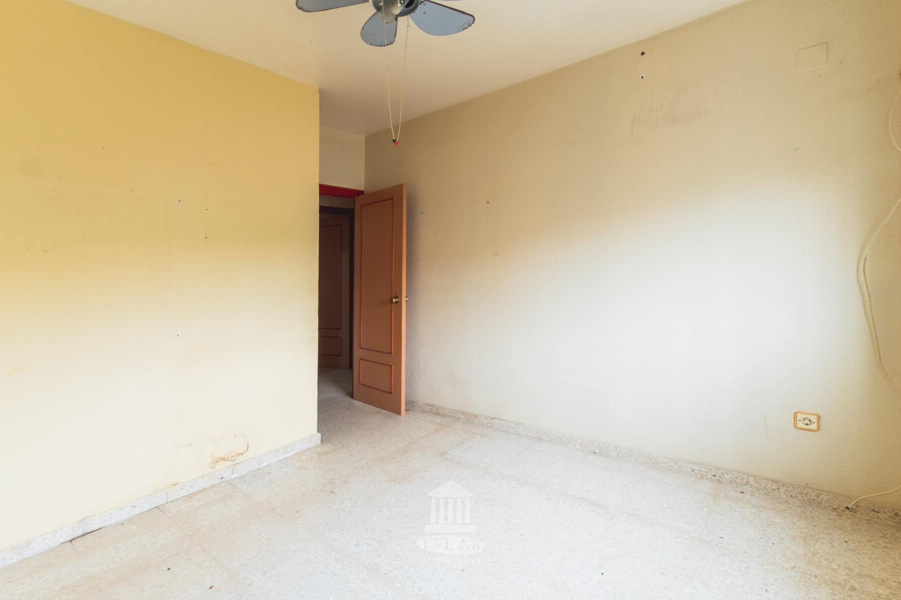 For sale of flat in El Puerto de Santa María