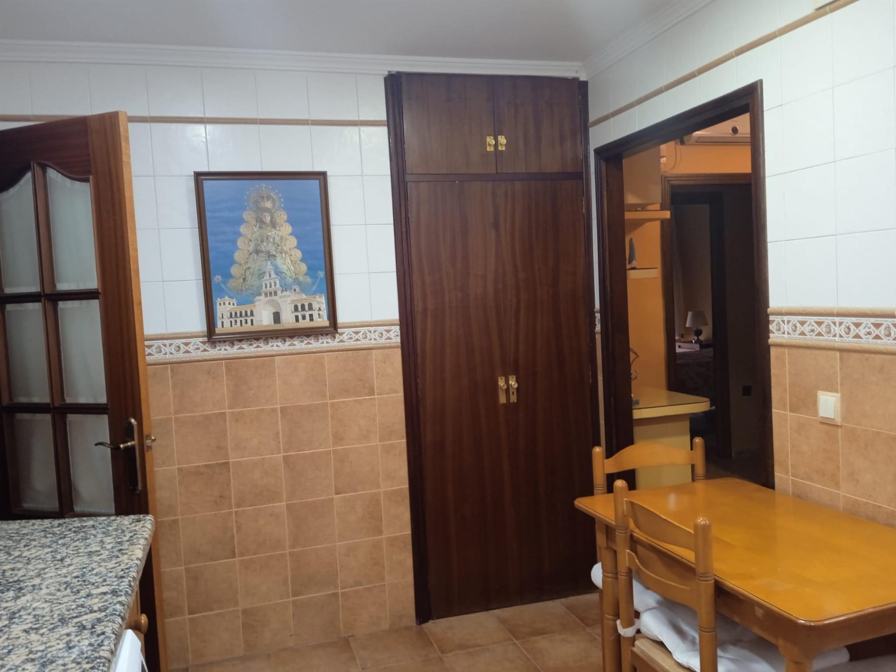 For sale of flat in El Puerto de Santa María