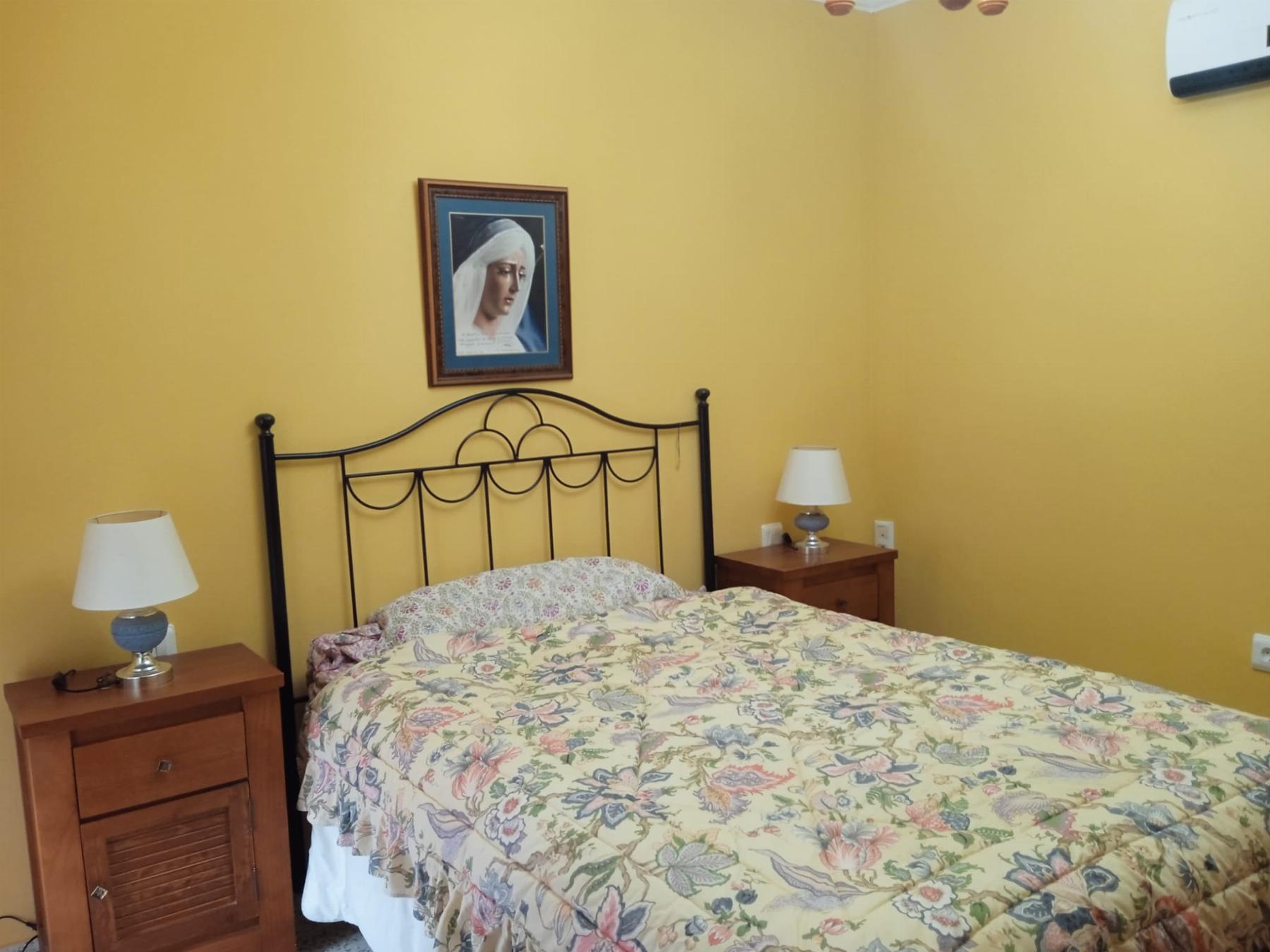For sale of flat in El Puerto de Santa María