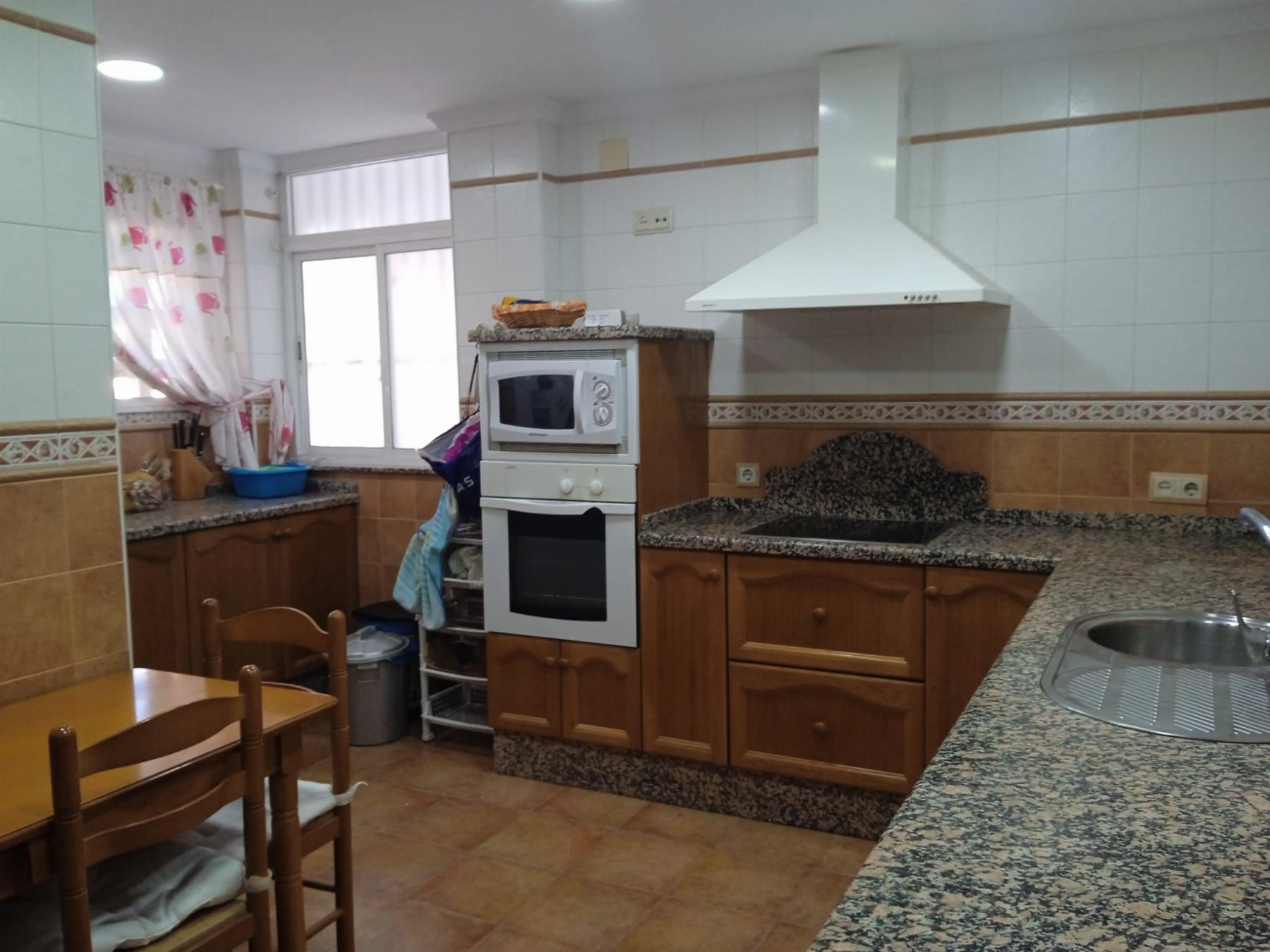 For sale of flat in El Puerto de Santa María