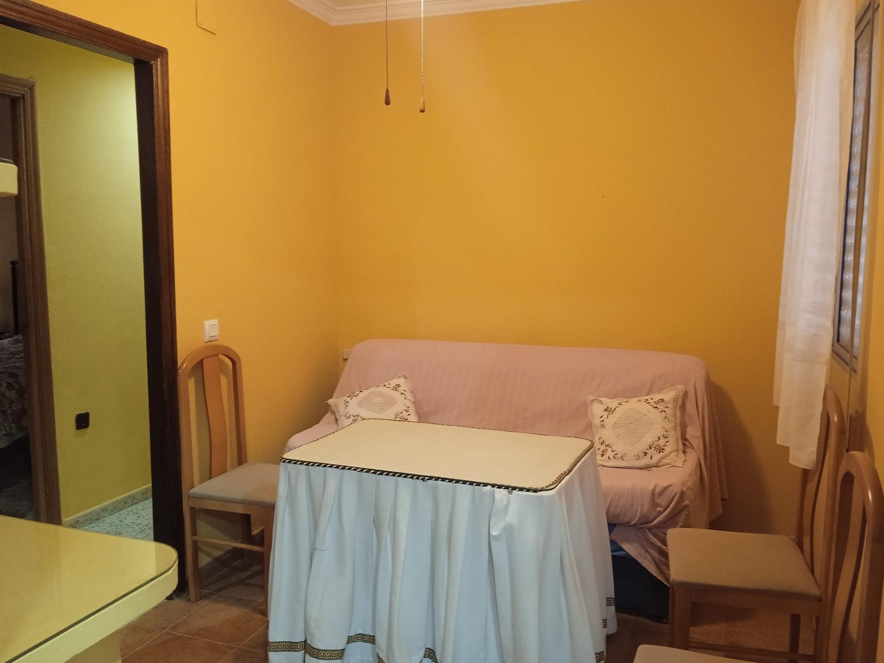 For sale of flat in El Puerto de Santa María