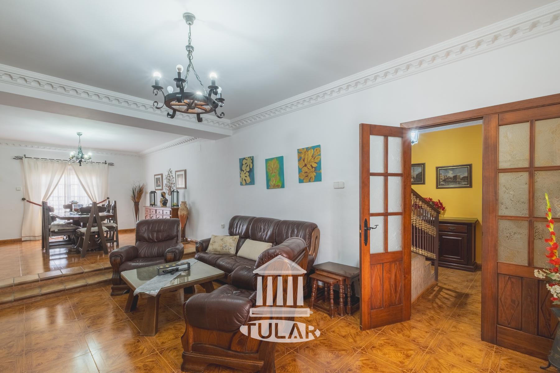 For sale of chalet in El Puerto de Santa María