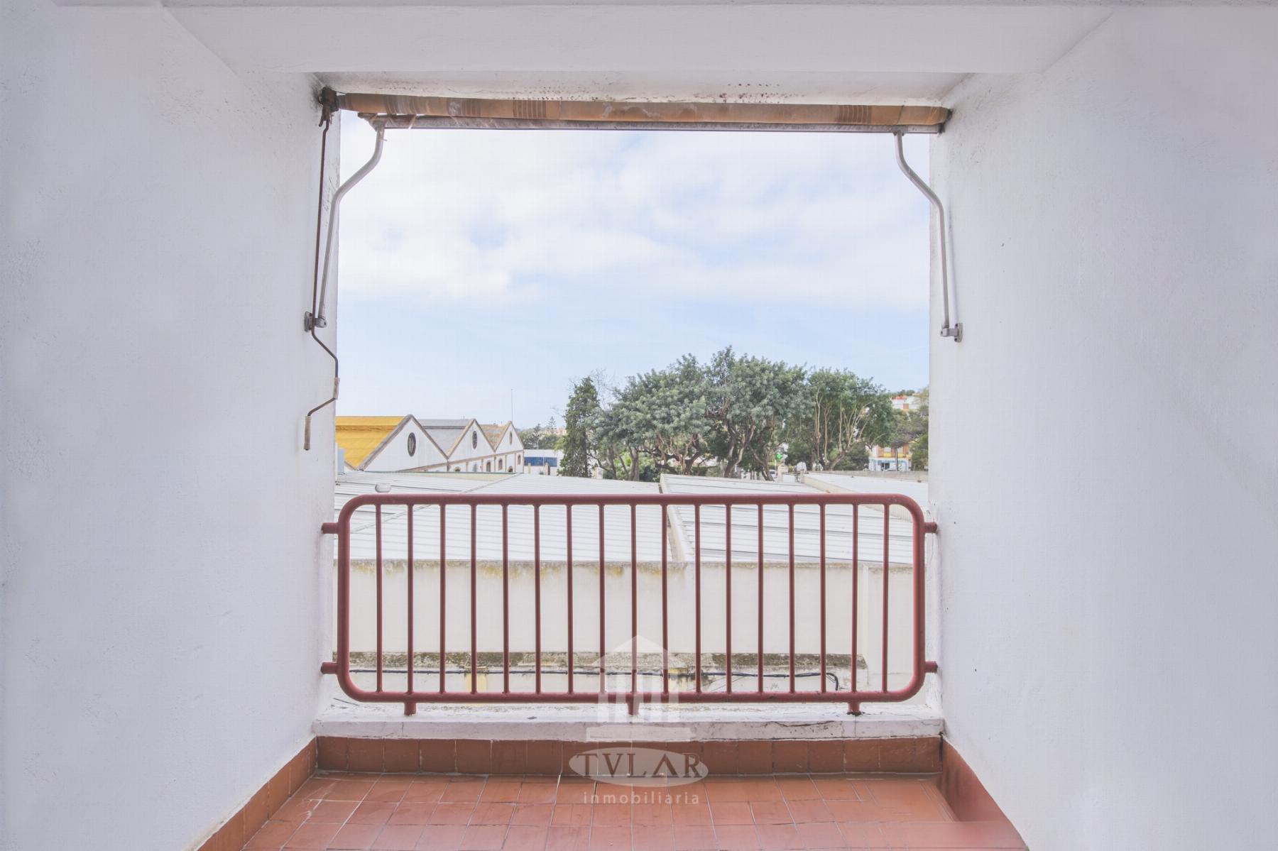 For sale of flat in El Puerto de Santa María