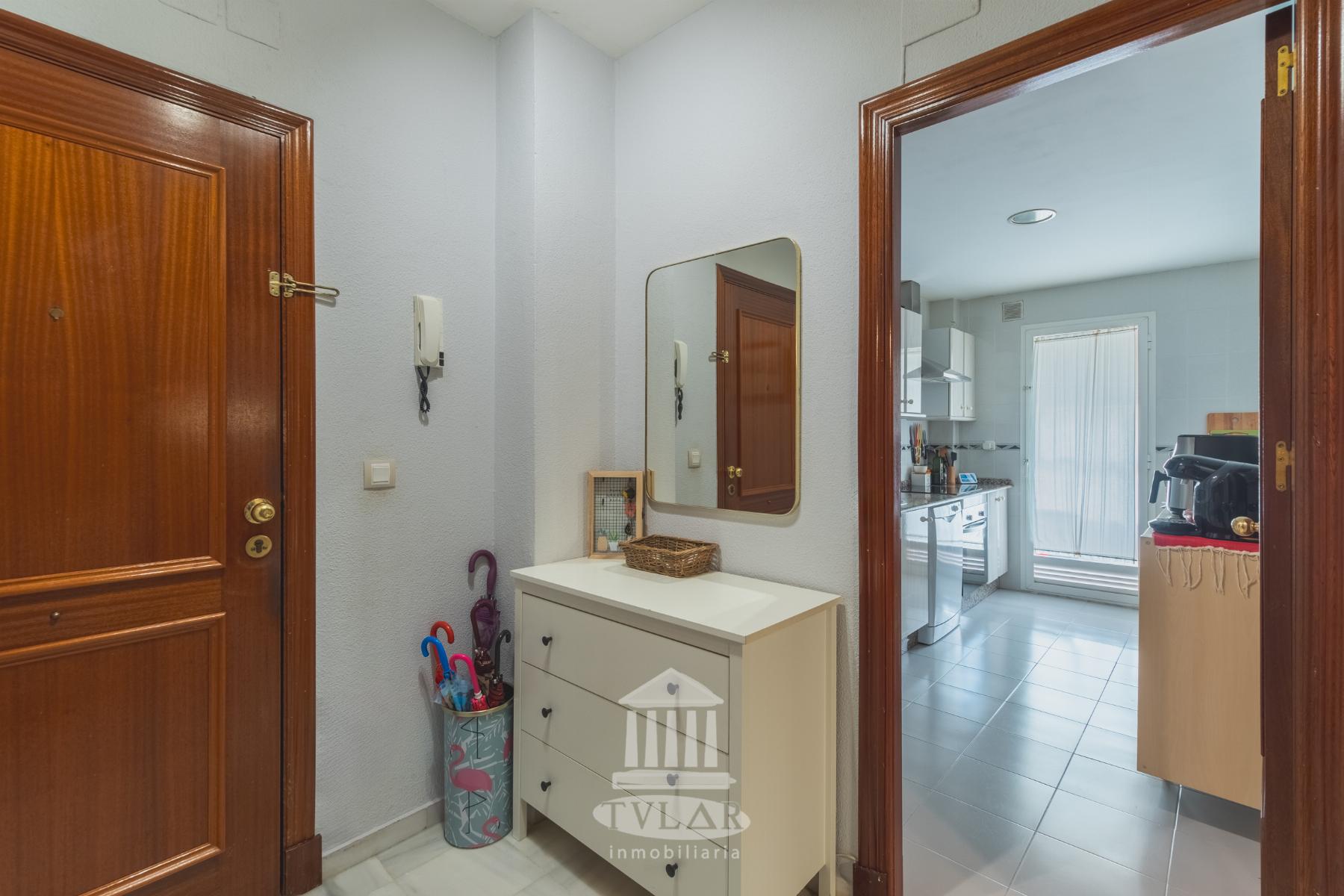 For sale of flat in El Puerto de Santa María