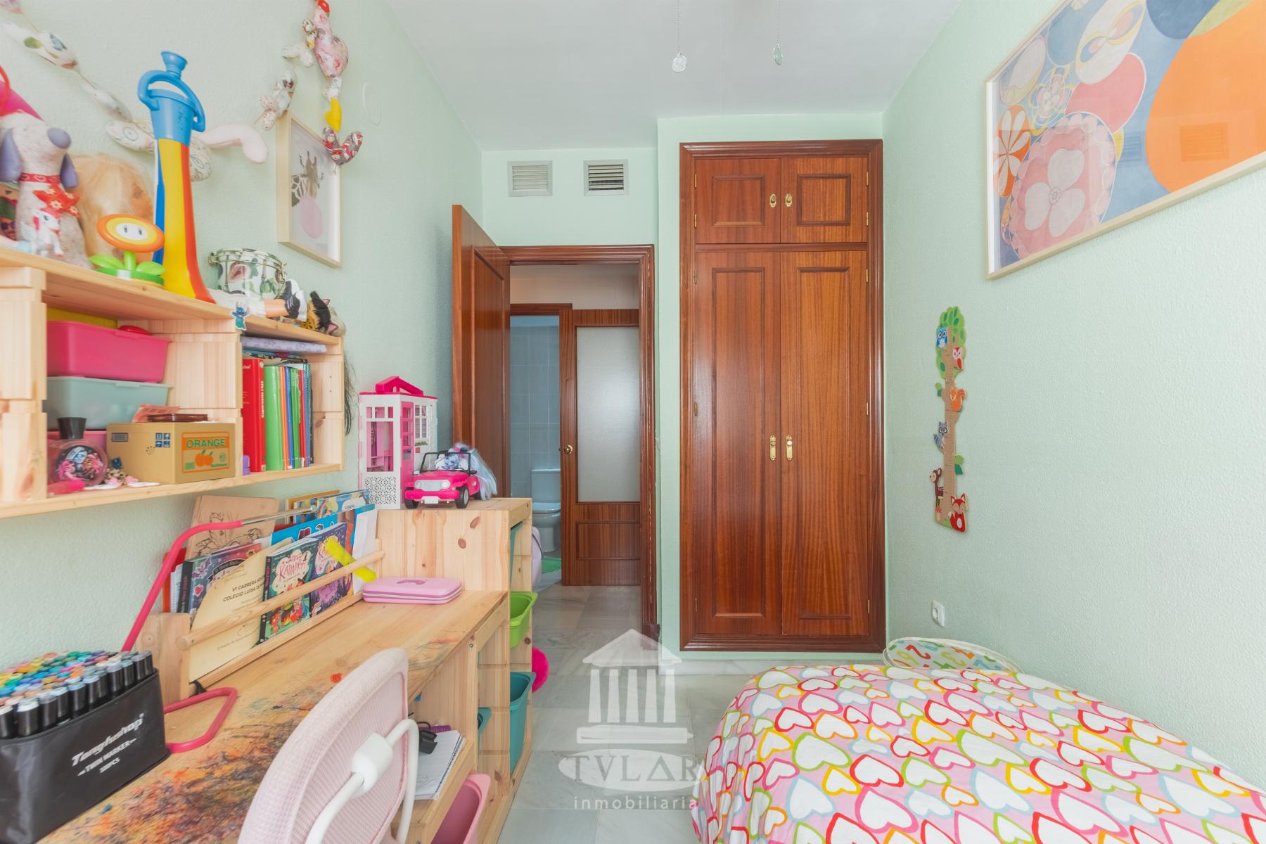 For sale of flat in El Puerto de Santa María