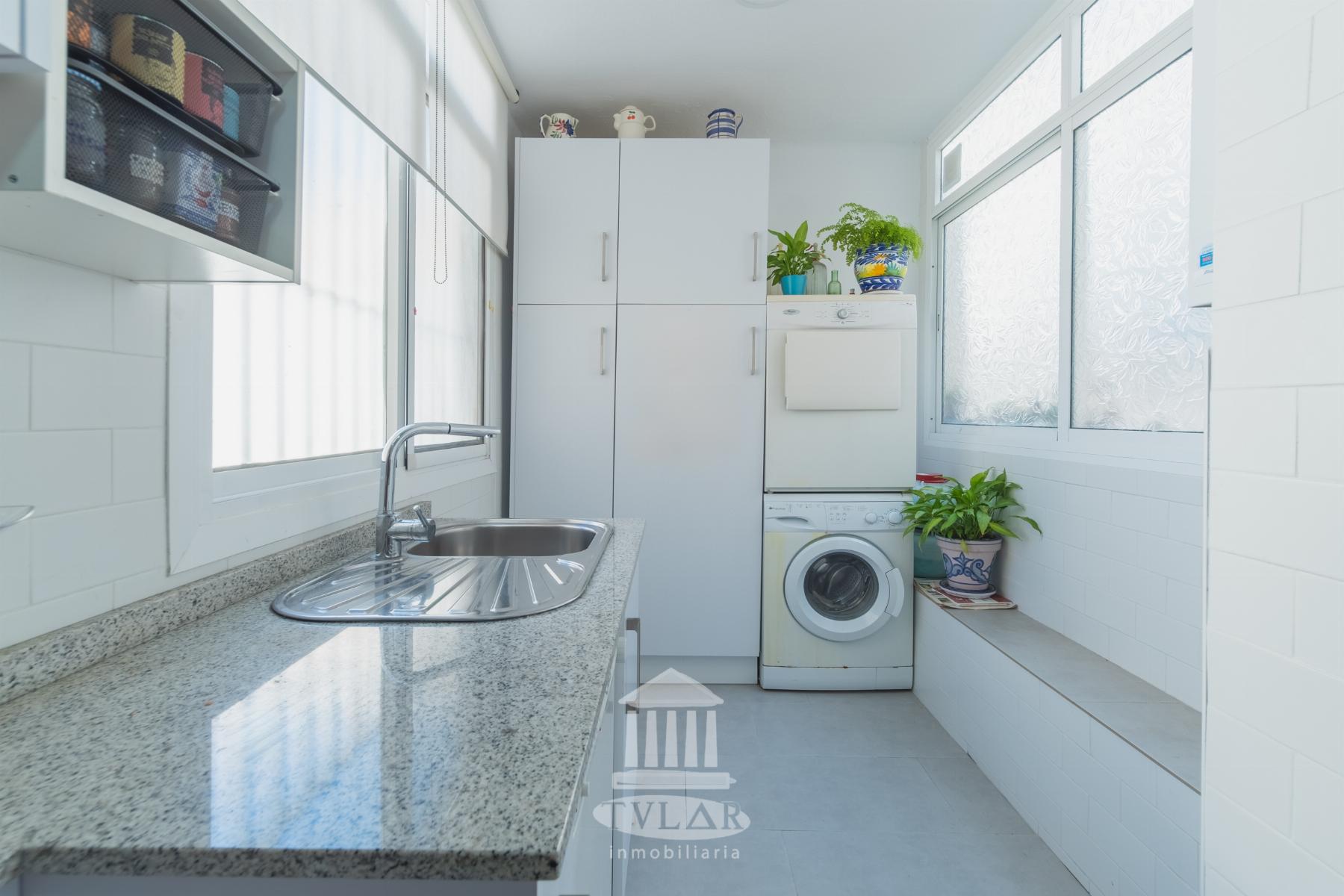 For sale of apartment in El Puerto de Santa María